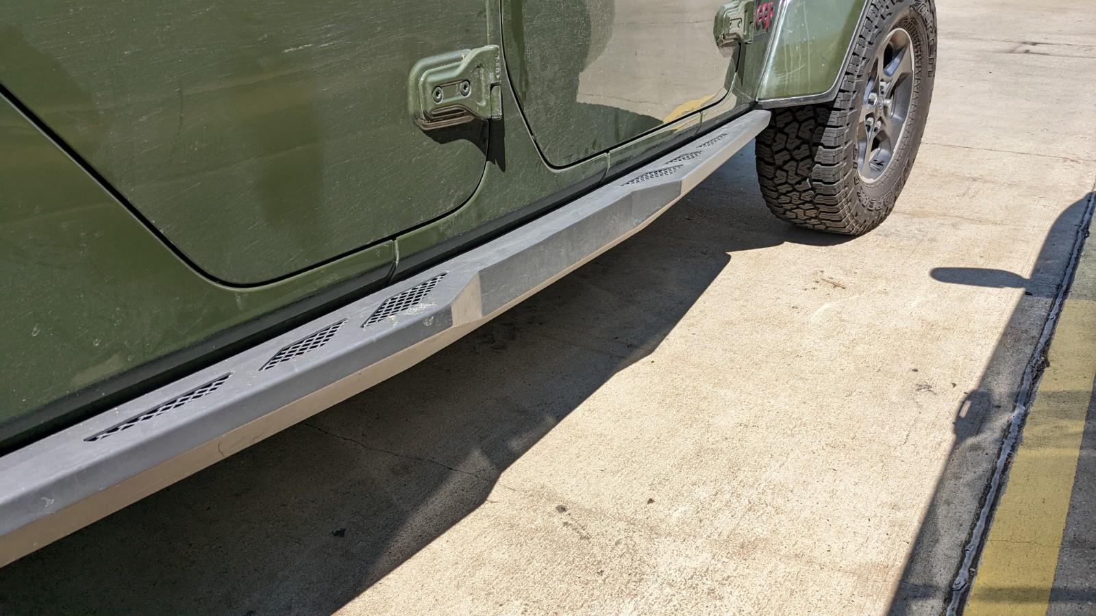 Jeep Gladiator 22 JTR build in TX Slide ste