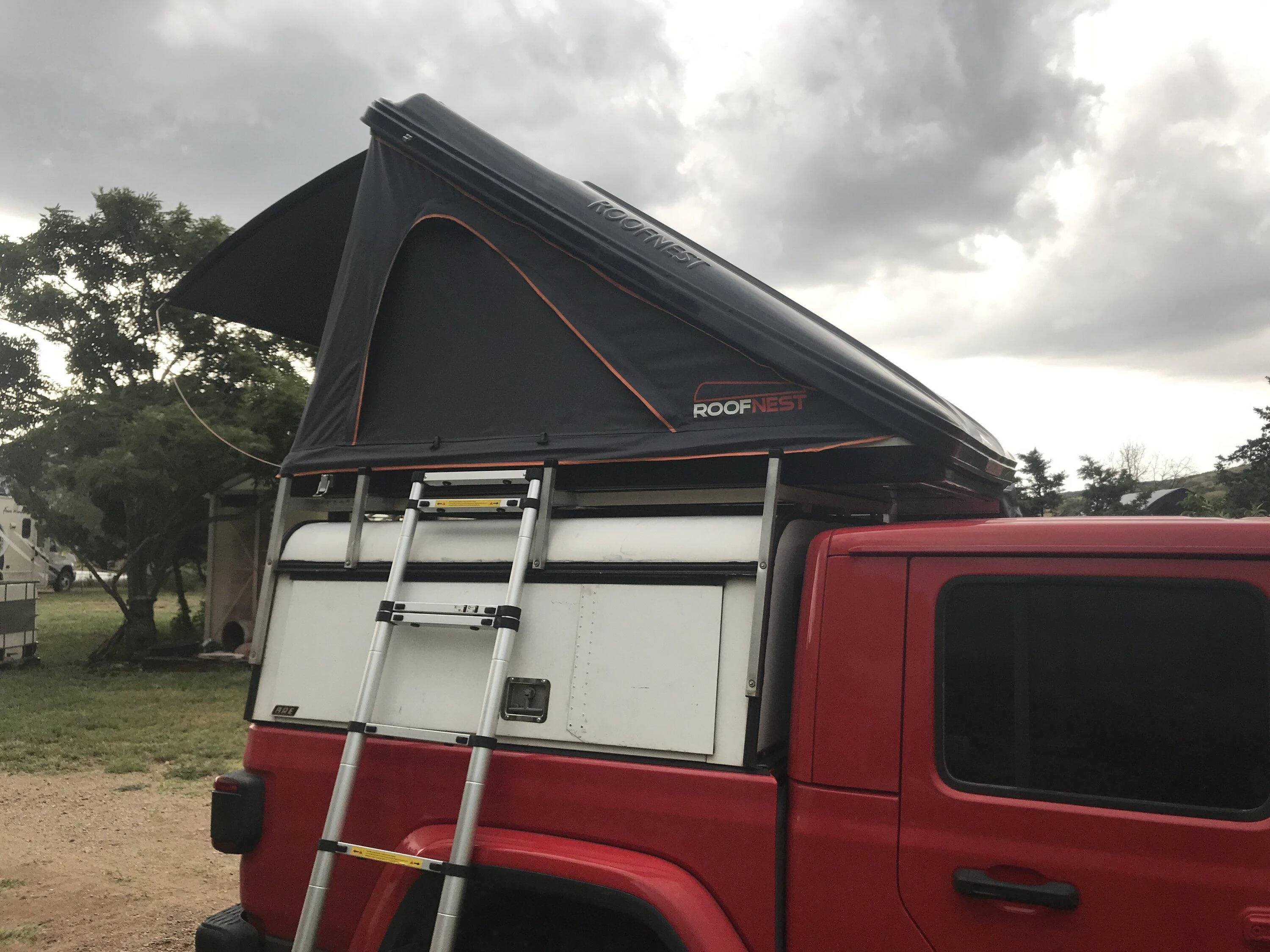 Jeep Gladiator Mounted Awnings IMG_5131