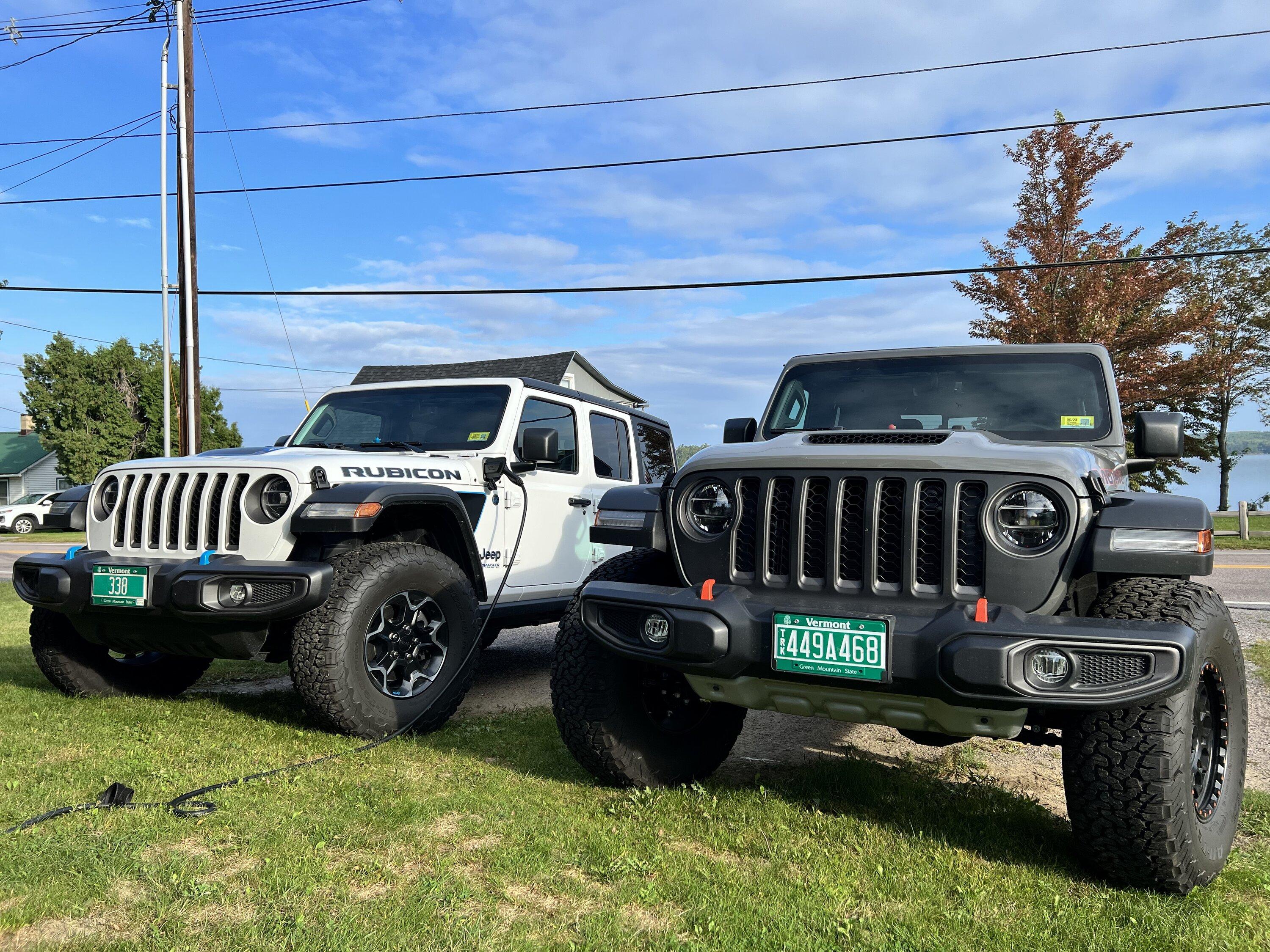 Jeep Gladiator Group shot! All the family Jeeps in one photo! Let's see some Jeep familys! IMG_2732