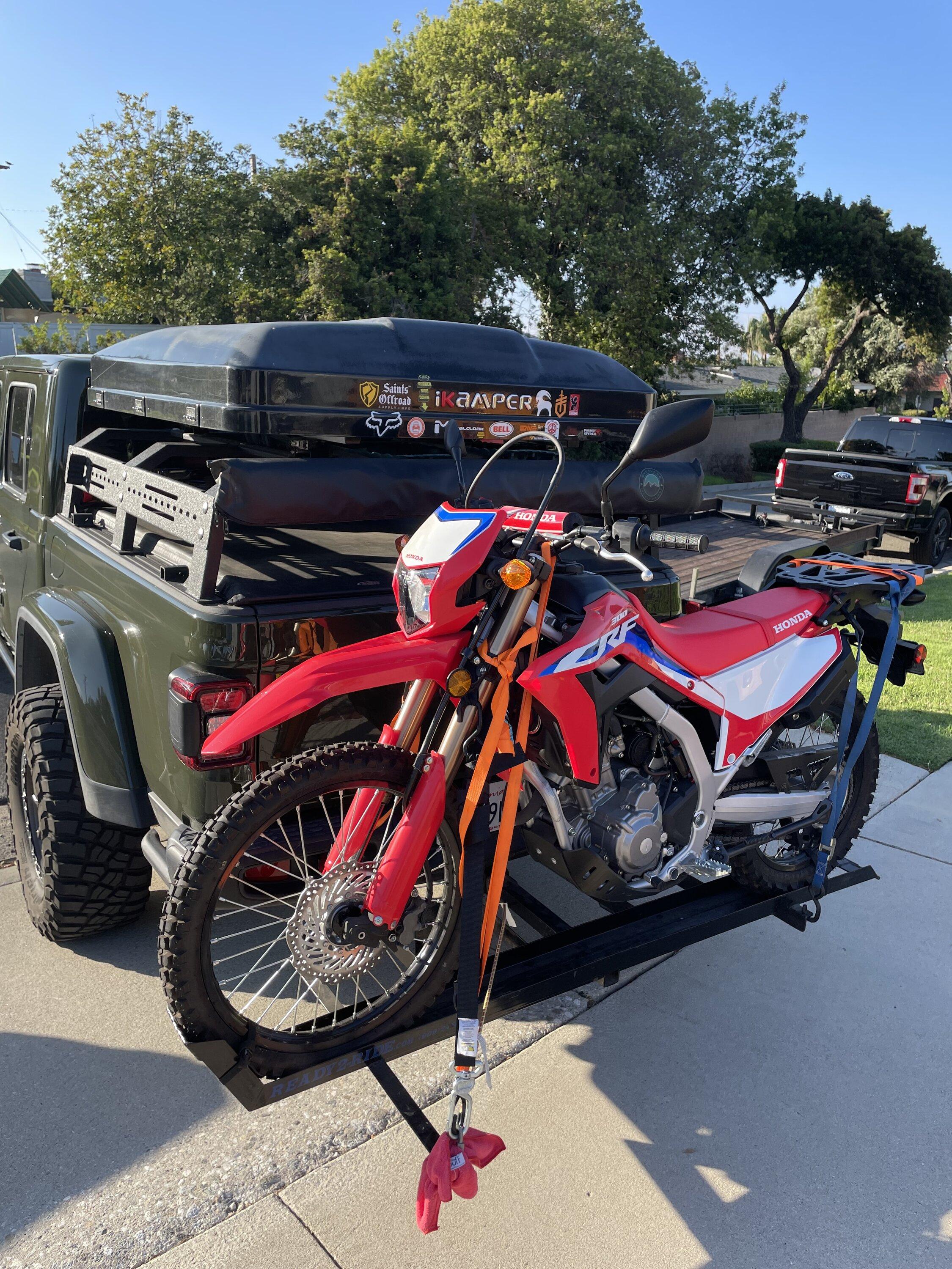 Jeep Gladiator Motorcycle riders? What do you ride? Pic/Info Thread! 1663395895071
