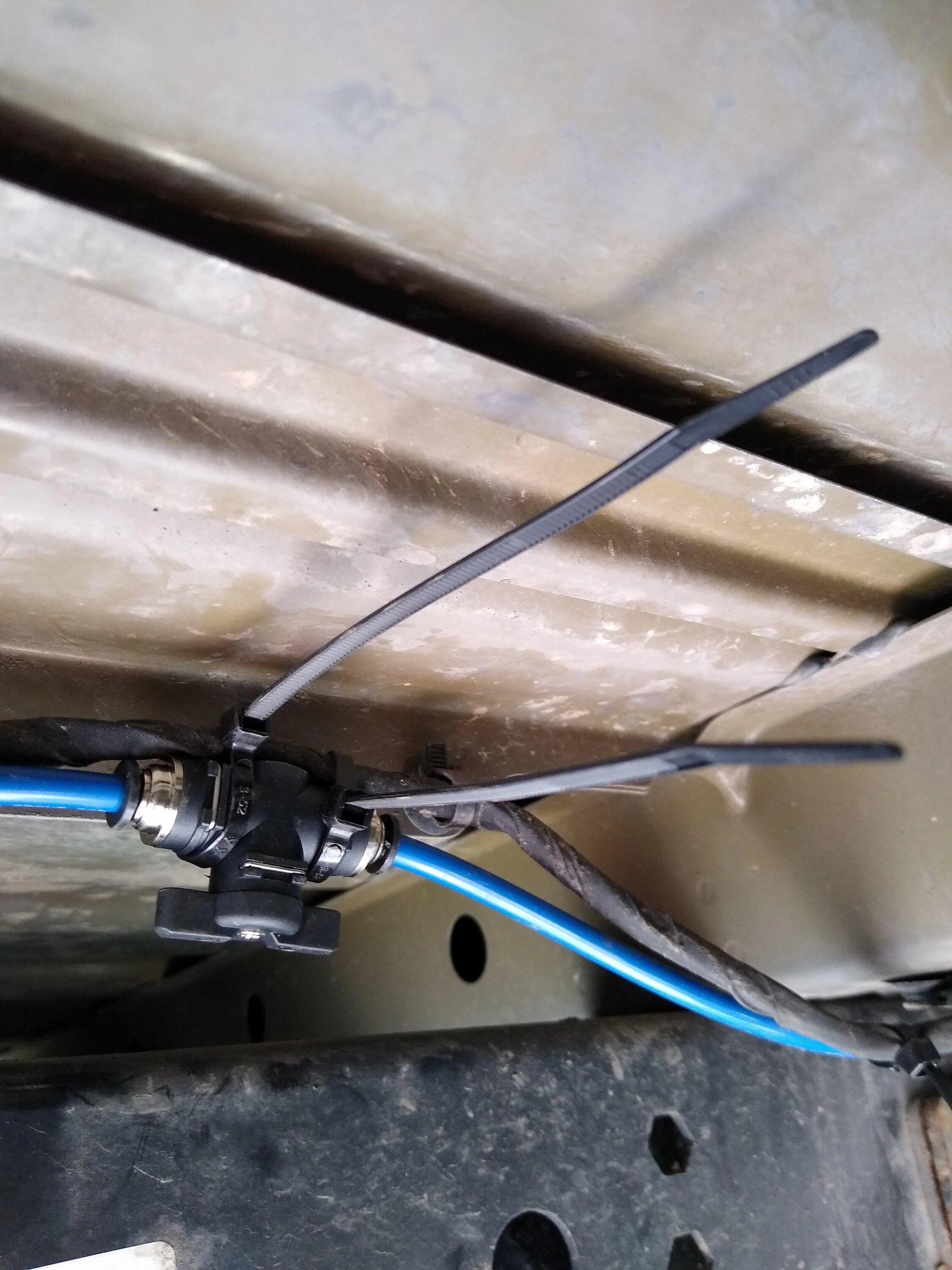Jeep Gladiator AirLift rear bag system - info you need to know IMG_20220917_113331246