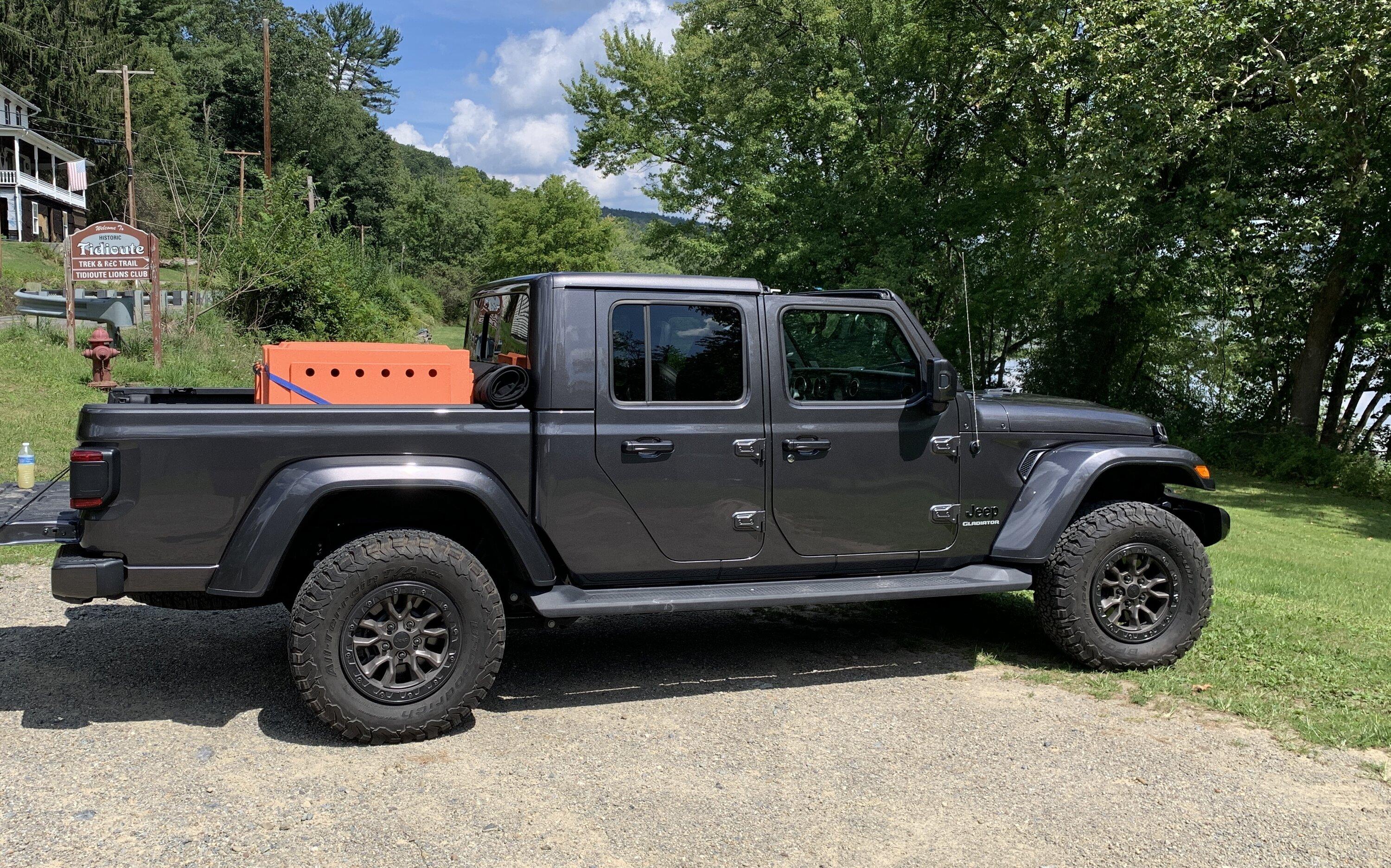 Jeep Gladiator Rubicon 392 Wheels and Tires DCD9C49E-EB16-4636-A609-BB1ECD994788