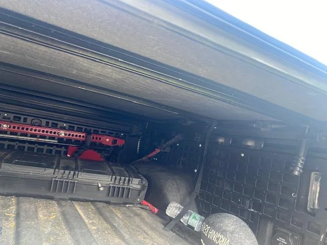 Jeep Gladiator EXTANG Trifecta 2.0 tri-fold   Tonneau Cover IMG_3964