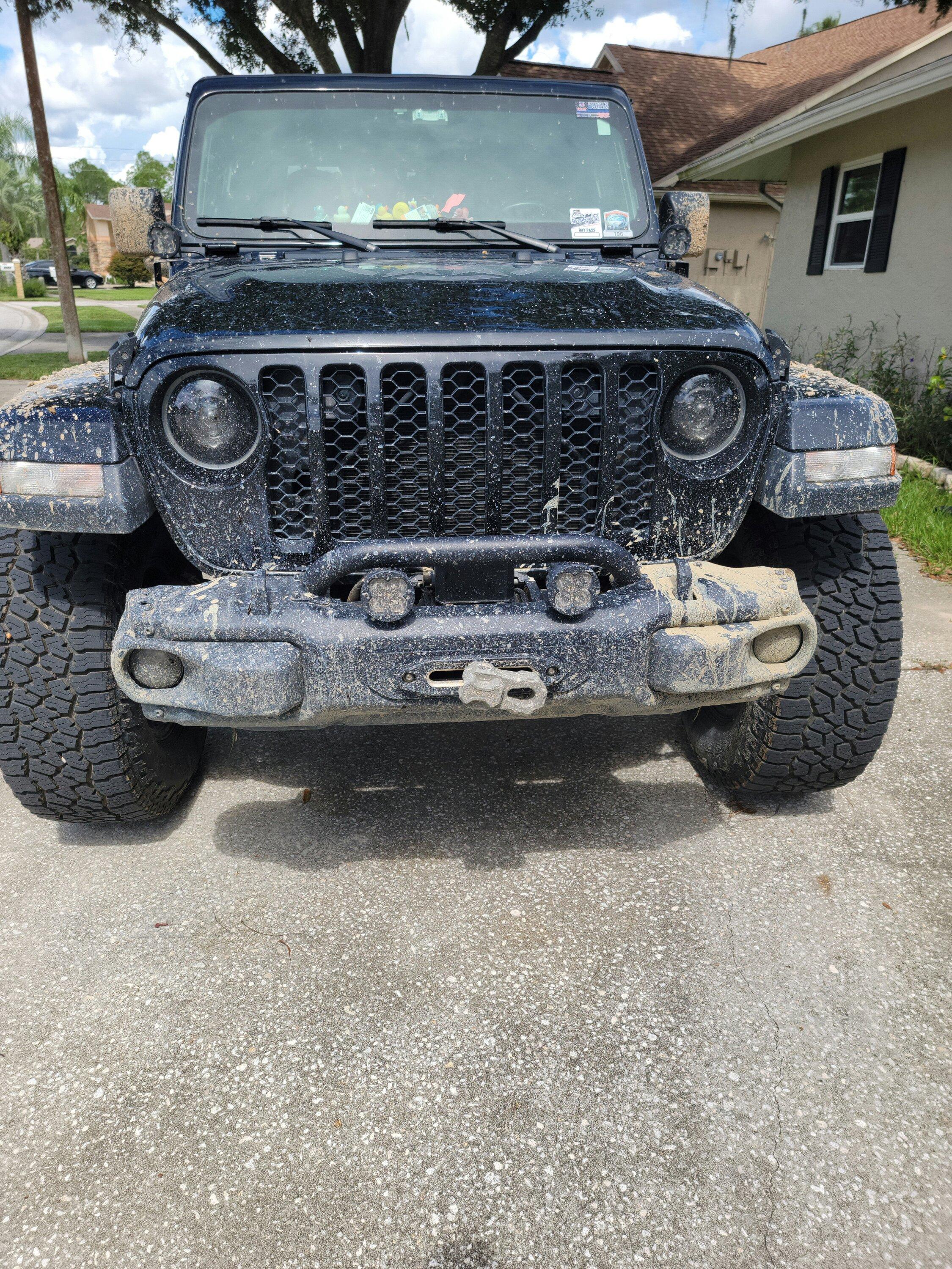 Jeep Gladiator BLACK Gladiator JT Club 20220917_144027