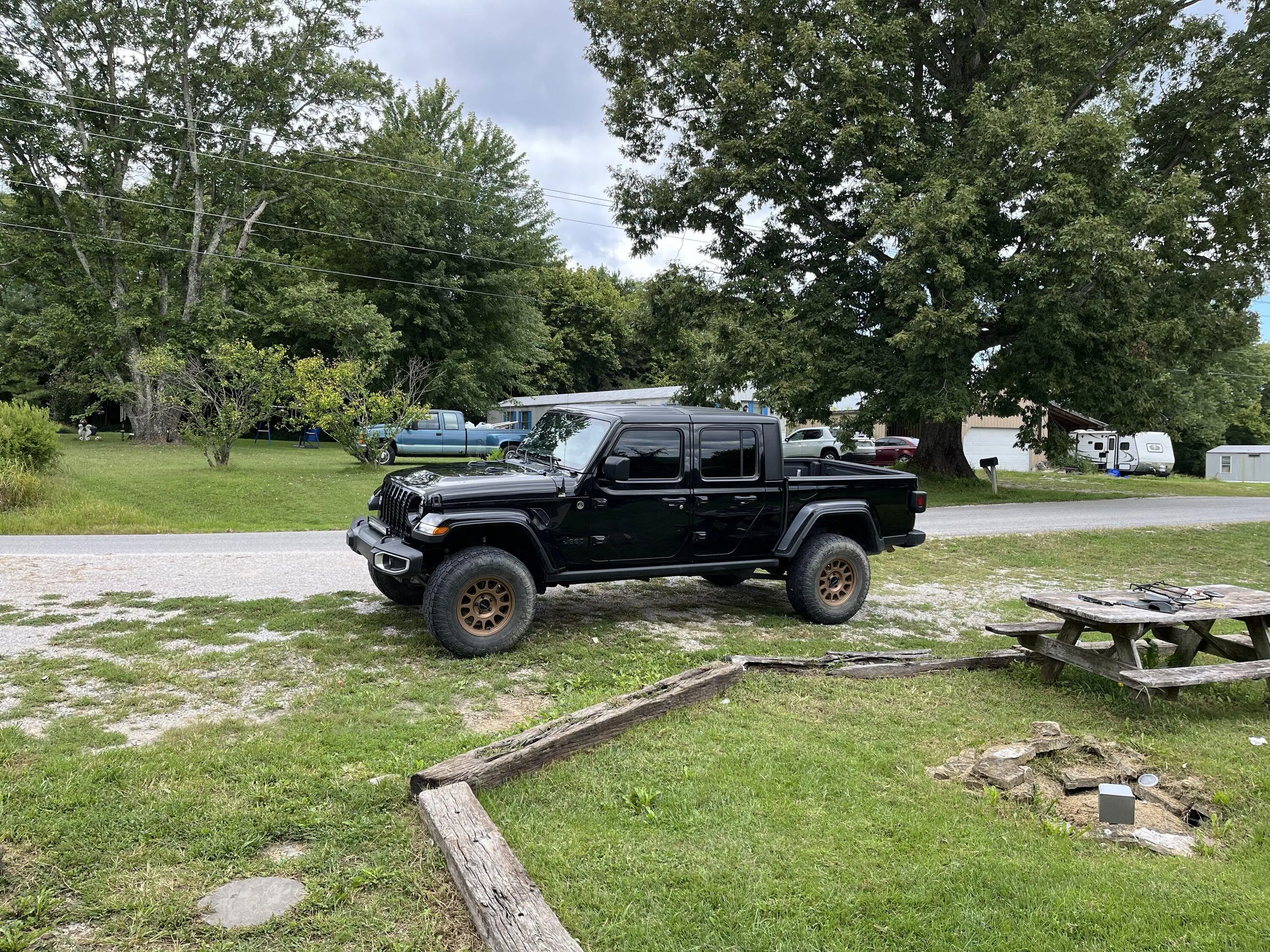 Jeep Gladiator BLACK Gladiator JT Club 905769F7-00C8-47A8-8E17-DEC1901DE265