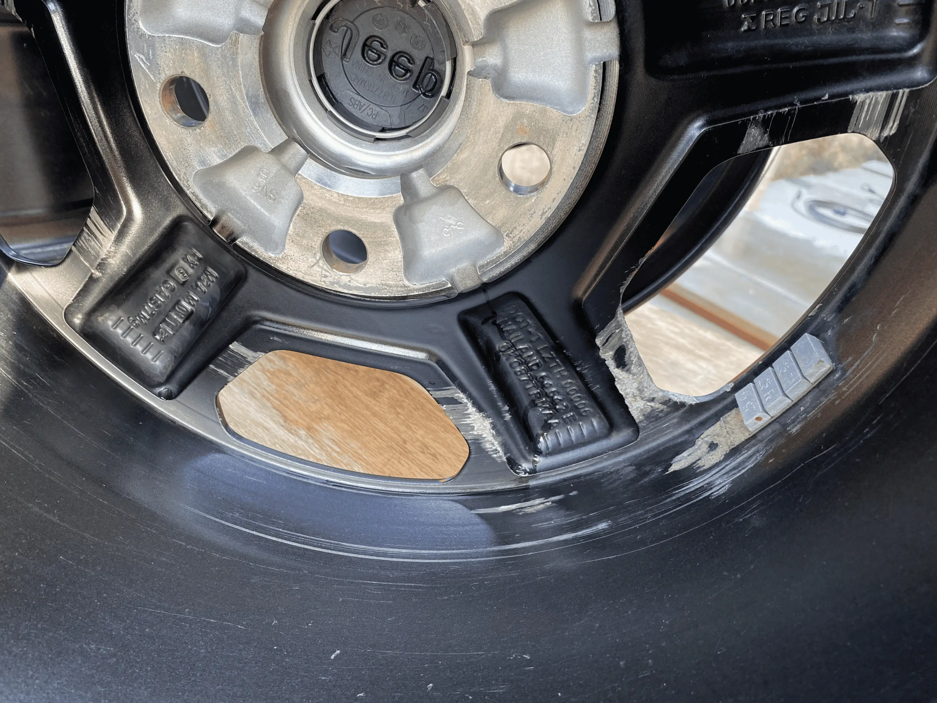 Jeep Gladiator 4 Rubicon OEM Wheels + 1 Spare, can sell separately IMG_4047