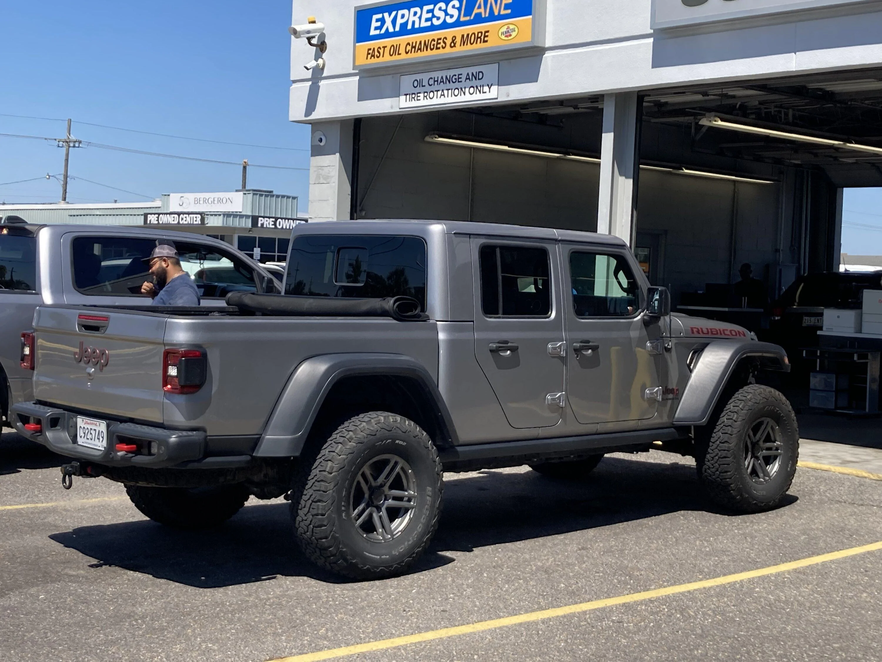 Jeep Gladiator Alternator pulley leaking.. DBAA5BD5-E26F-4381-AE74-AFC1EF60ABD3