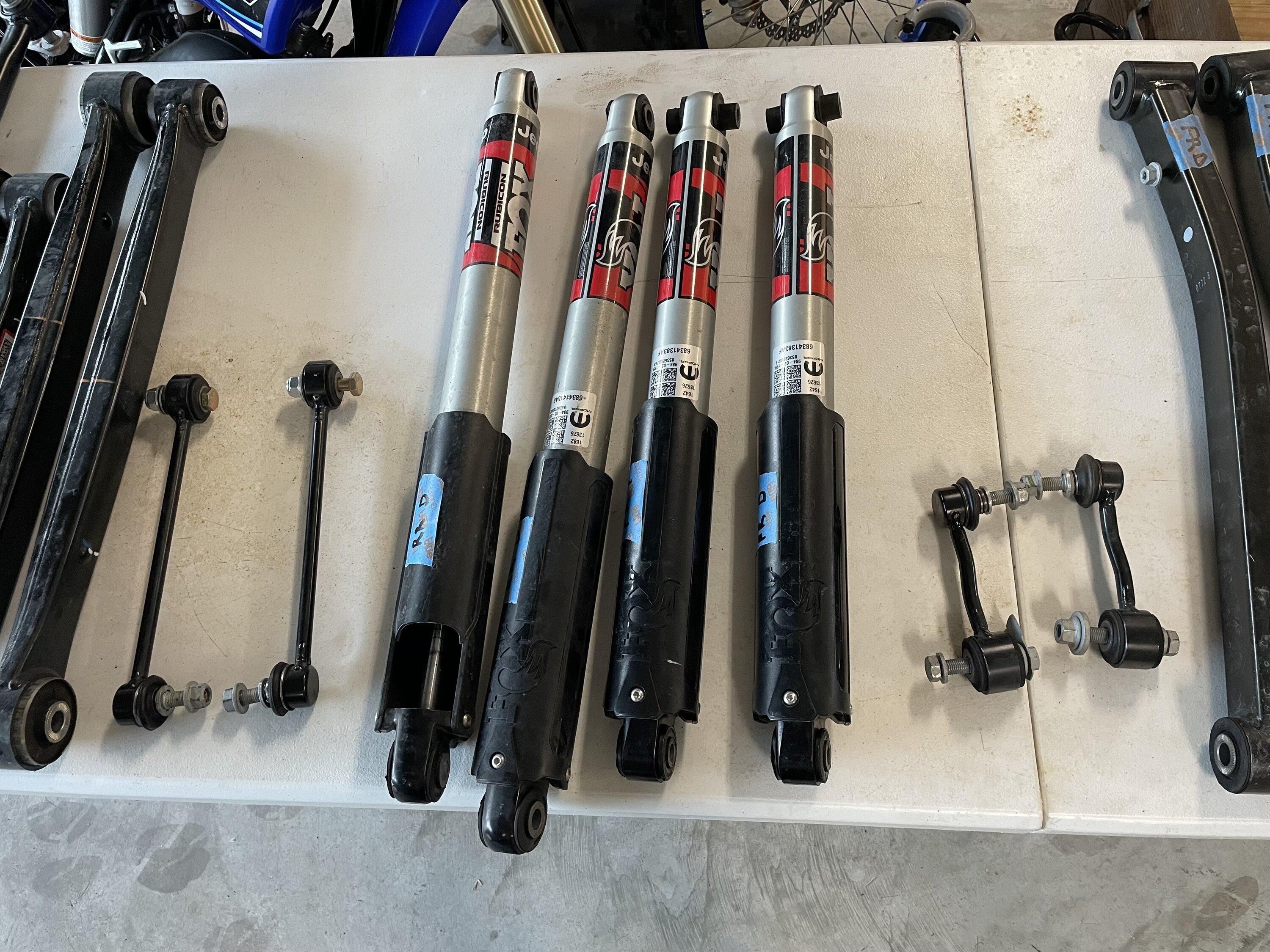 Jeep Gladiator Rubicon suspension with 1,100 miles $500 Houston 382084F8-FB62-4706-BCA2-7B3BB07B9C8B