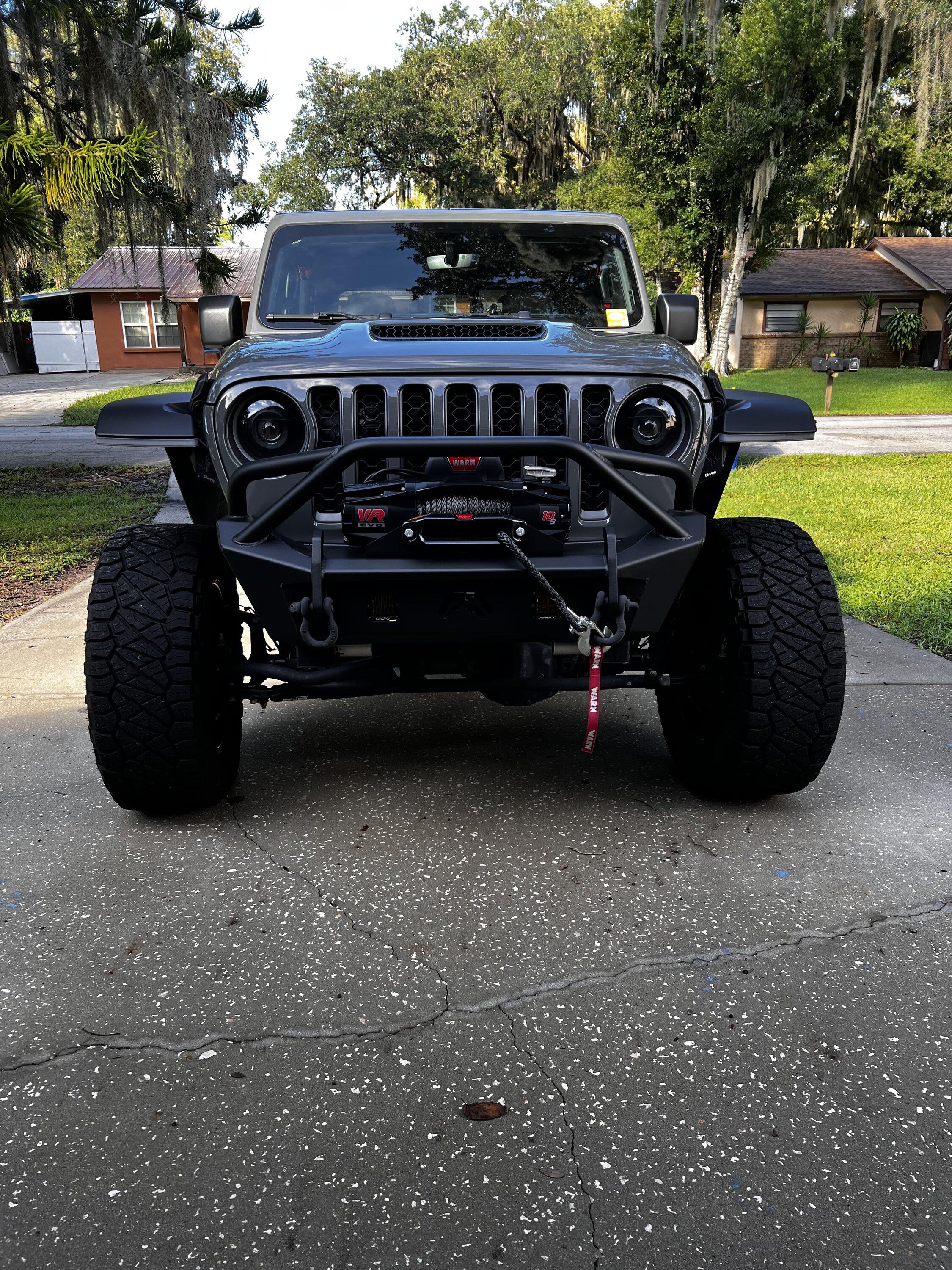 Jeep Gladiator 2021 Sting Gray Mojave/11.5k miles/$59k IMG-1338