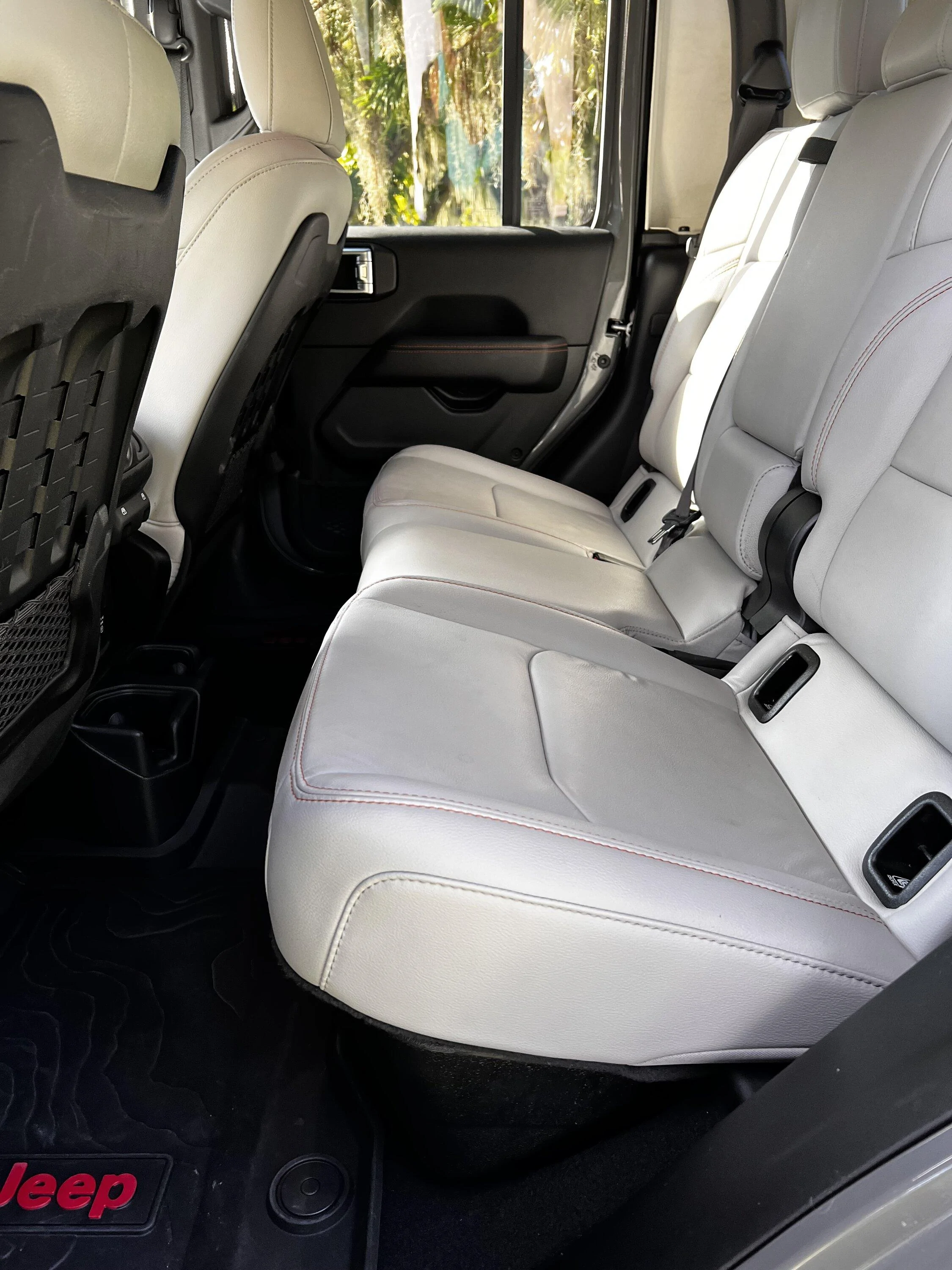 Jeep Gladiator 2021 Sting Gray Mojave/11.5k miles/$59k IMG-1358