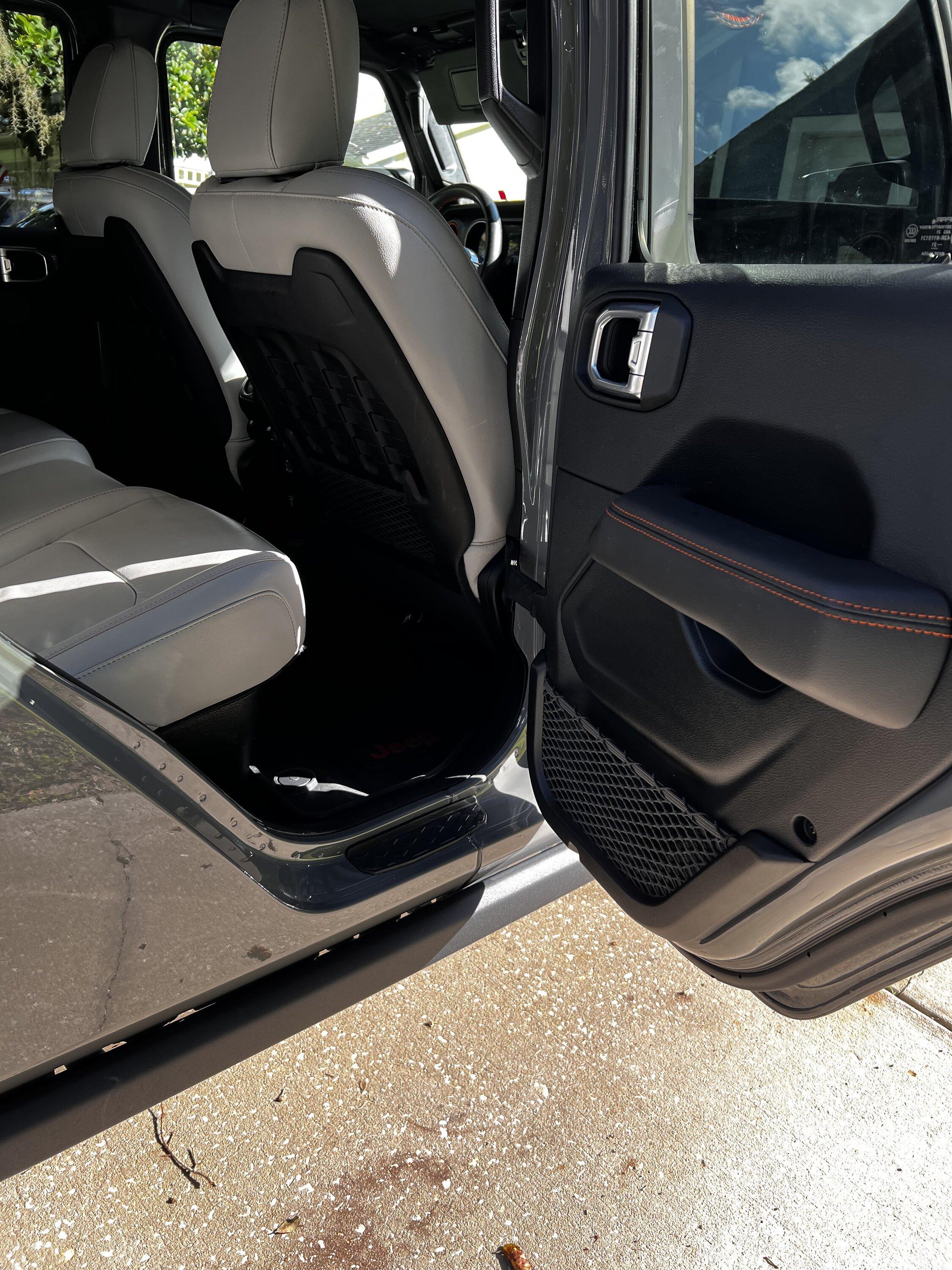 Jeep Gladiator 2021 Sting Gray Mojave/11.5k miles/$59k IMG-1361
