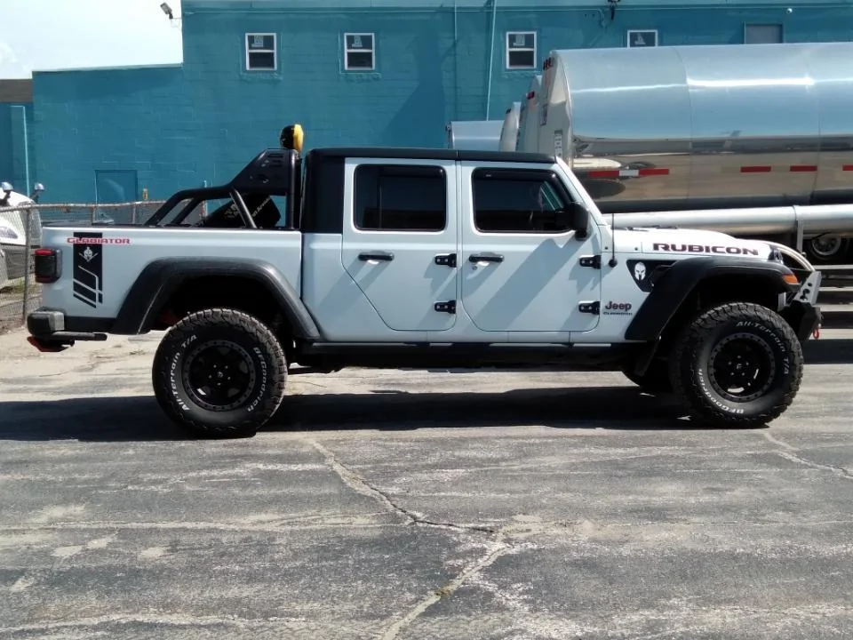 Jeep Gladiator Show us your roll bar! Resized_20220920_124954
