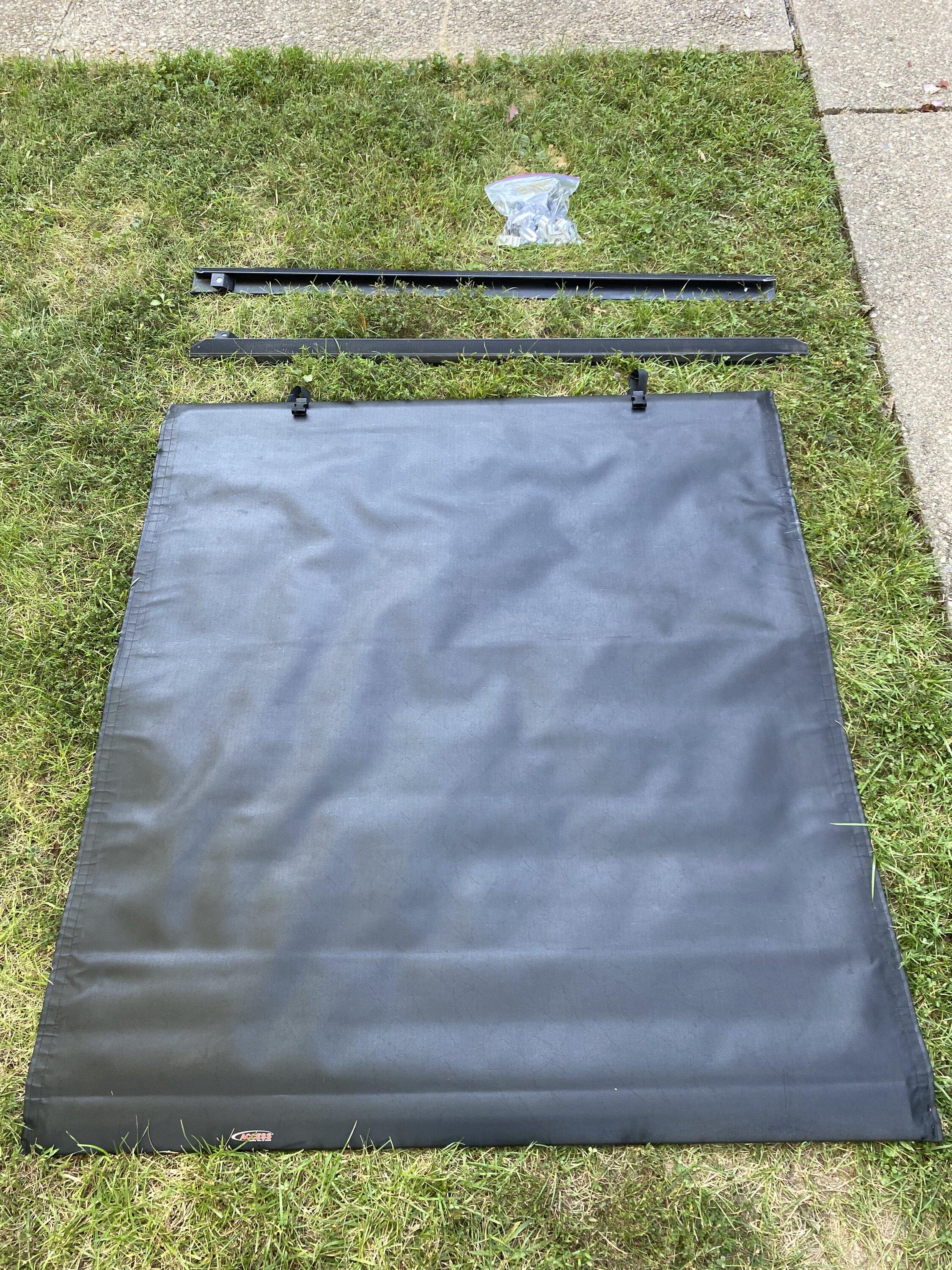 Jeep Gladiator Access Lorado Tonneau Cover for Gladiator C19EA6D9-7063-4AB5-8827-F8FA569026CC