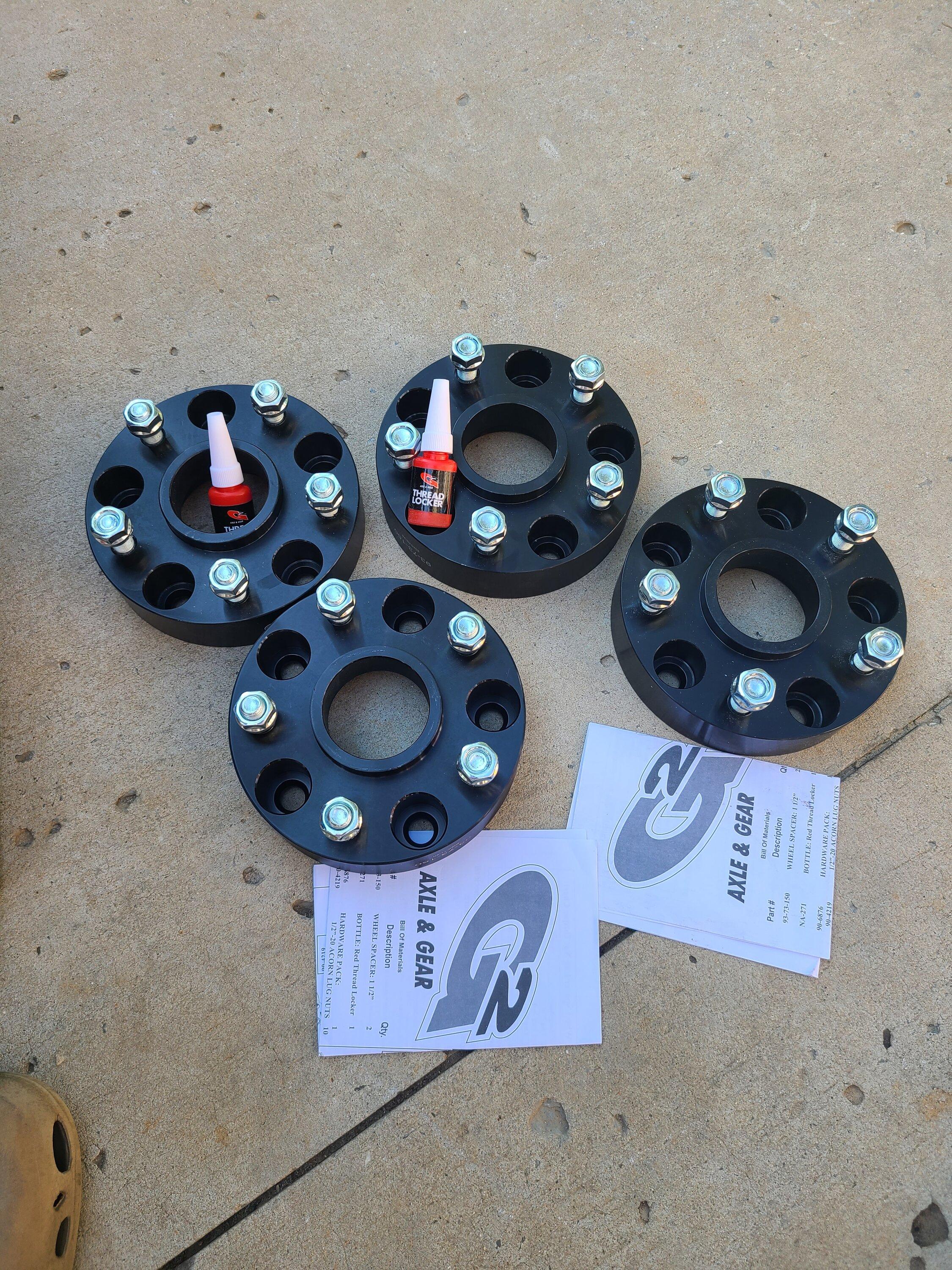 Jeep Gladiator 1.5" Wheel spacers, Lug locks 20220921_092511