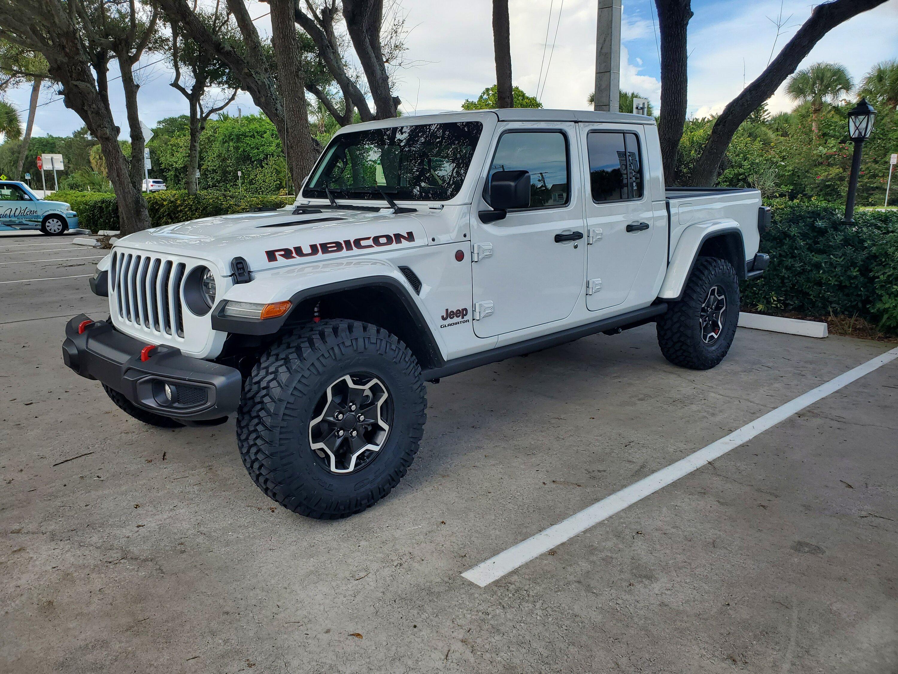 Jeep Gladiator 35s and No Lift Thread 20220921_165444