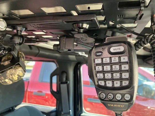 Jeep Gladiator Convert gopro mount to handheld radio mount? IMG_8066
