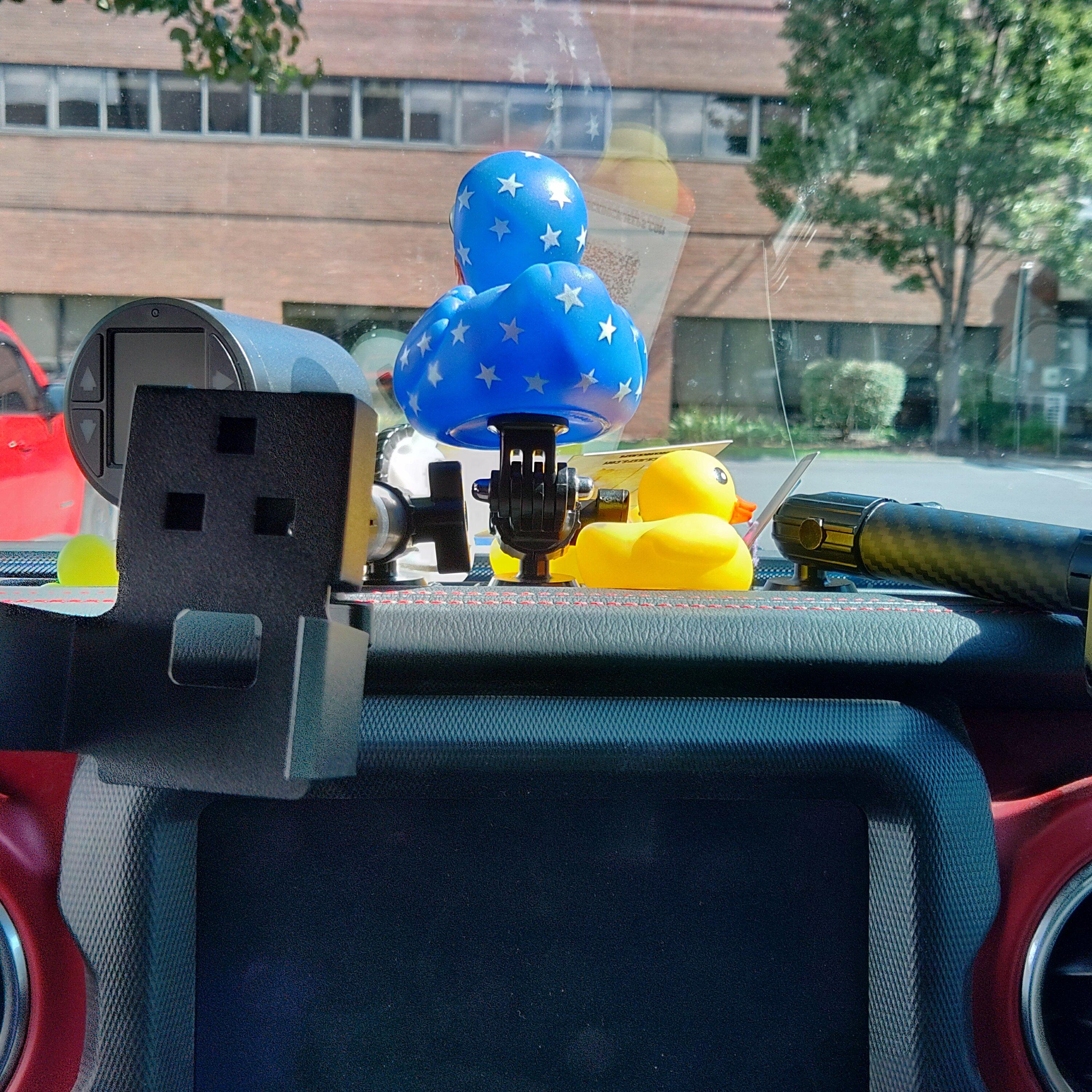 Jeep Gladiator Convert gopro mount to handheld radio mount? KIMG0137.JPG