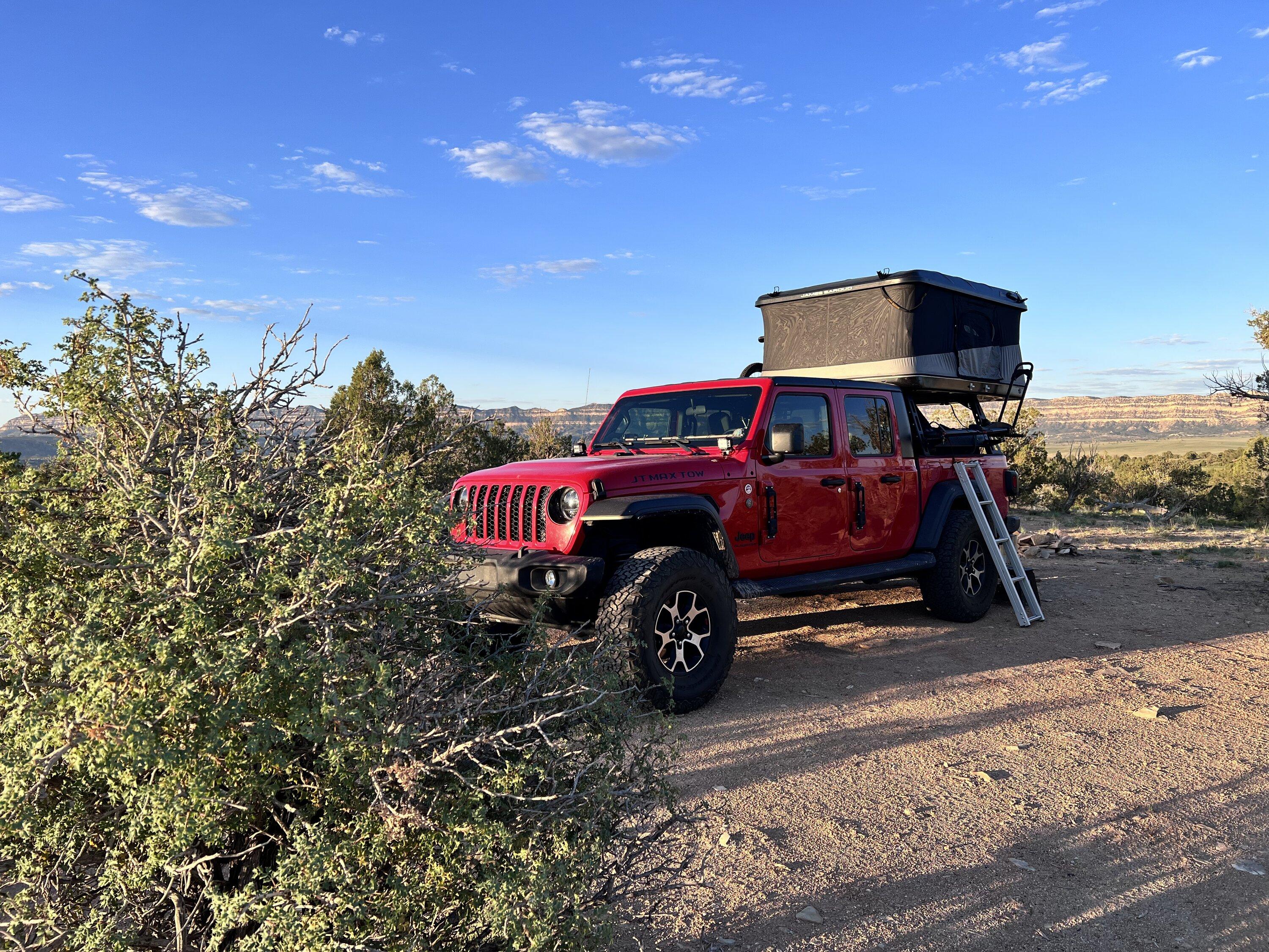 Jeep Gladiator Gladiator Glamour Shots 634EA6C4-E3A0-4ED7-AAF3-7251A1FC8C54