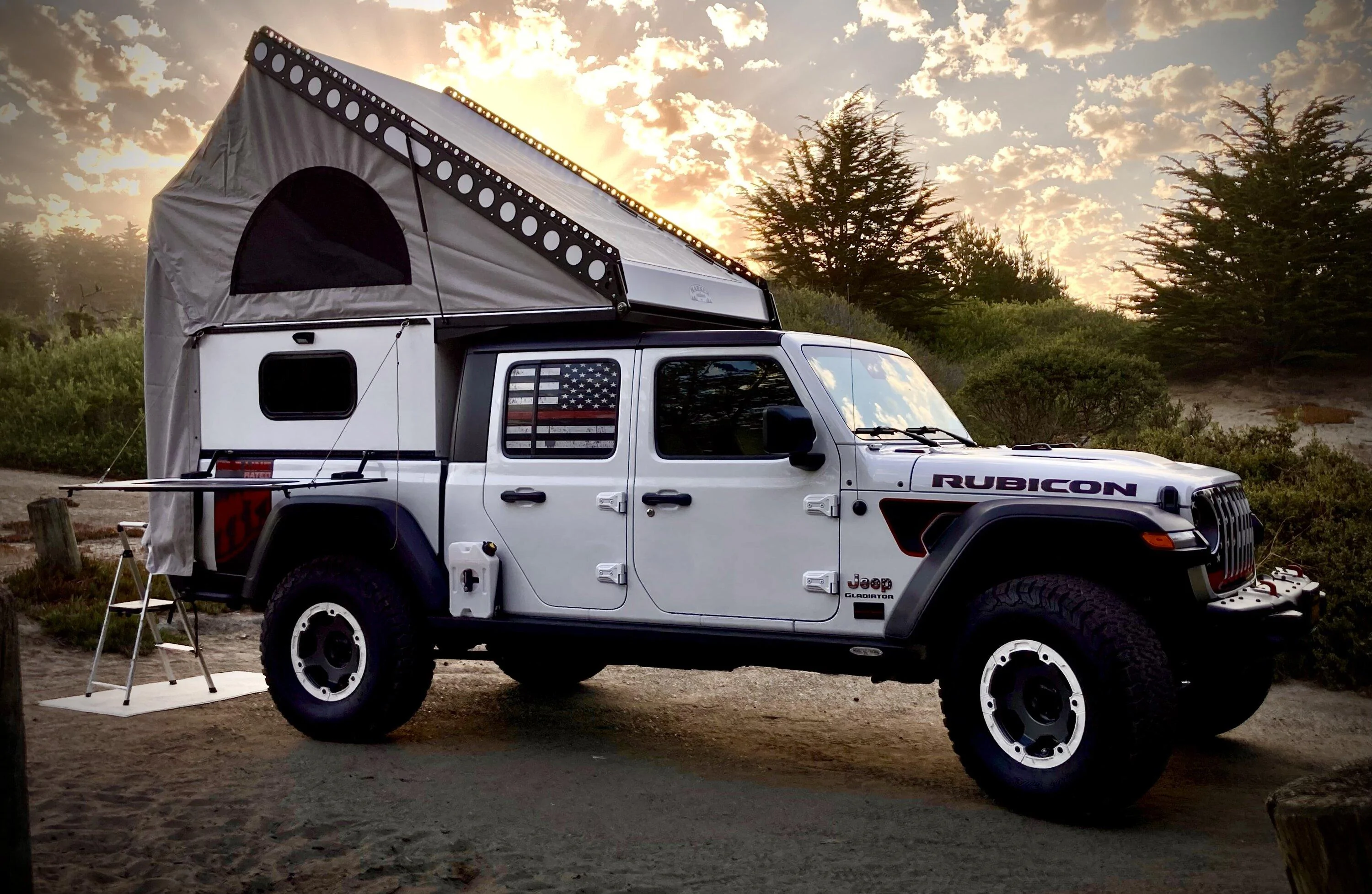 Jeep Gladiator Bed cap ideas FE9A6D17-9C5D-447F-B9E1-7461071D965F