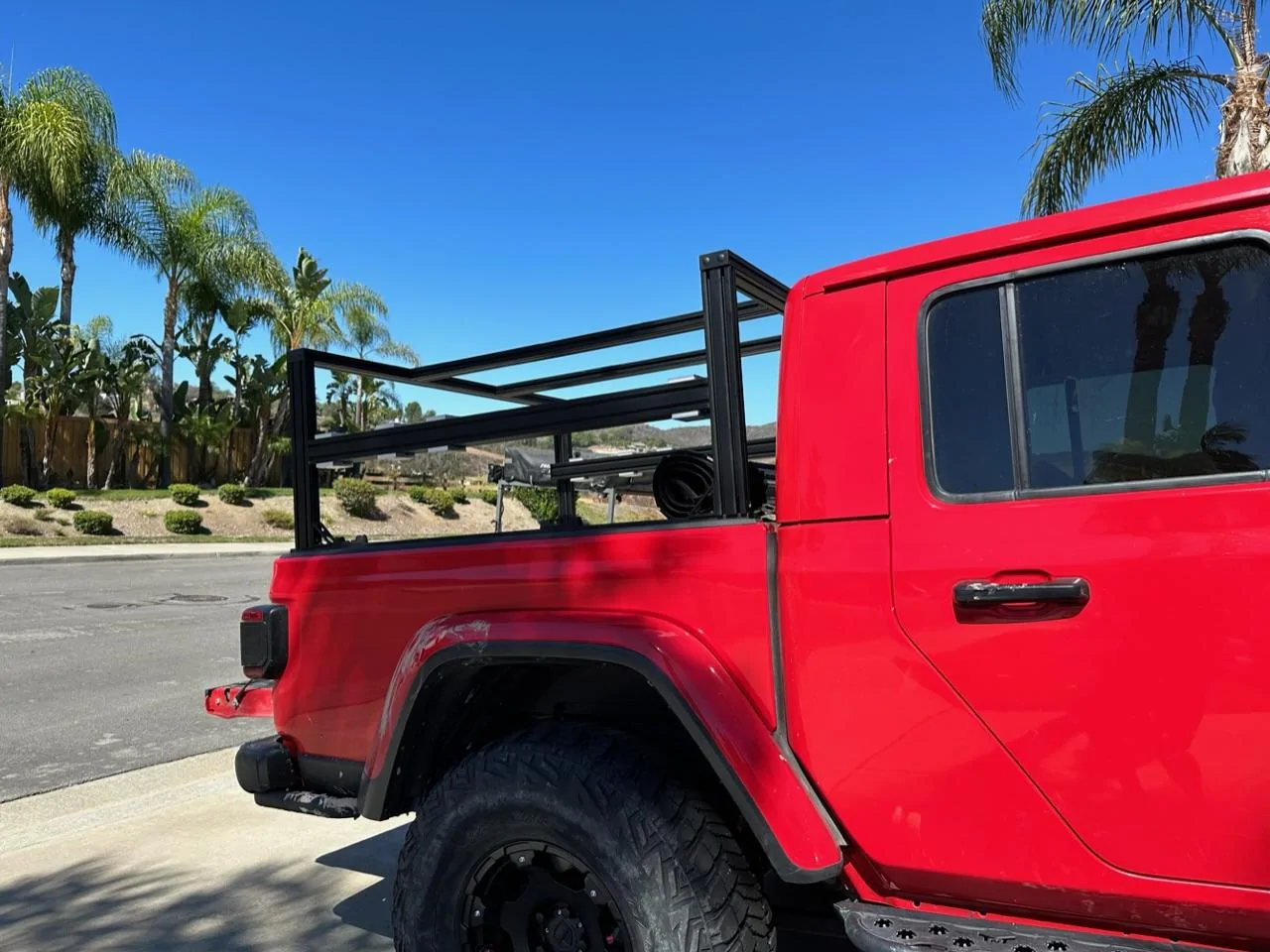 Jeep Gladiator DIY Aluminum Extrusion T Slot Rack for BAK Revolver x4s 37F90C99-C5EA-41D3-9589-8B49CD3A5C6E