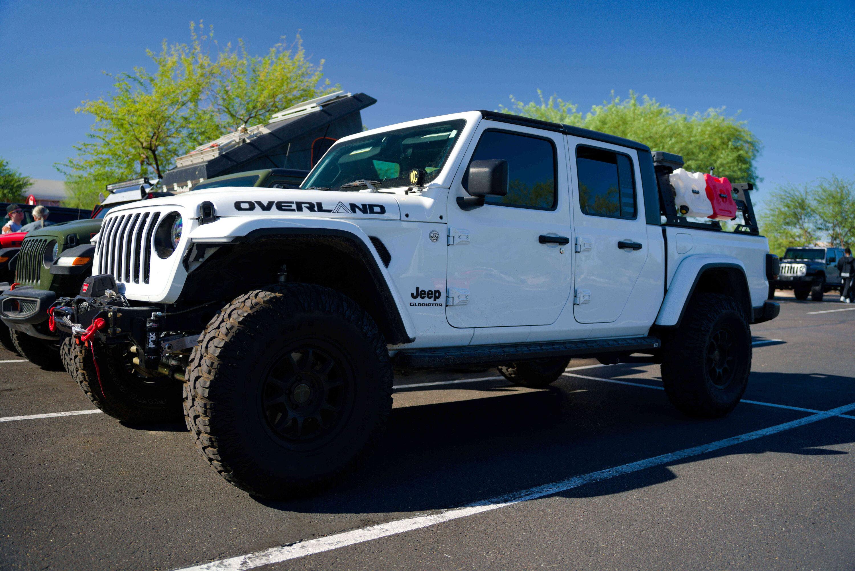 Jeep Gladiator Doing a meet up on Sat at 9am 09/10 TPX05614