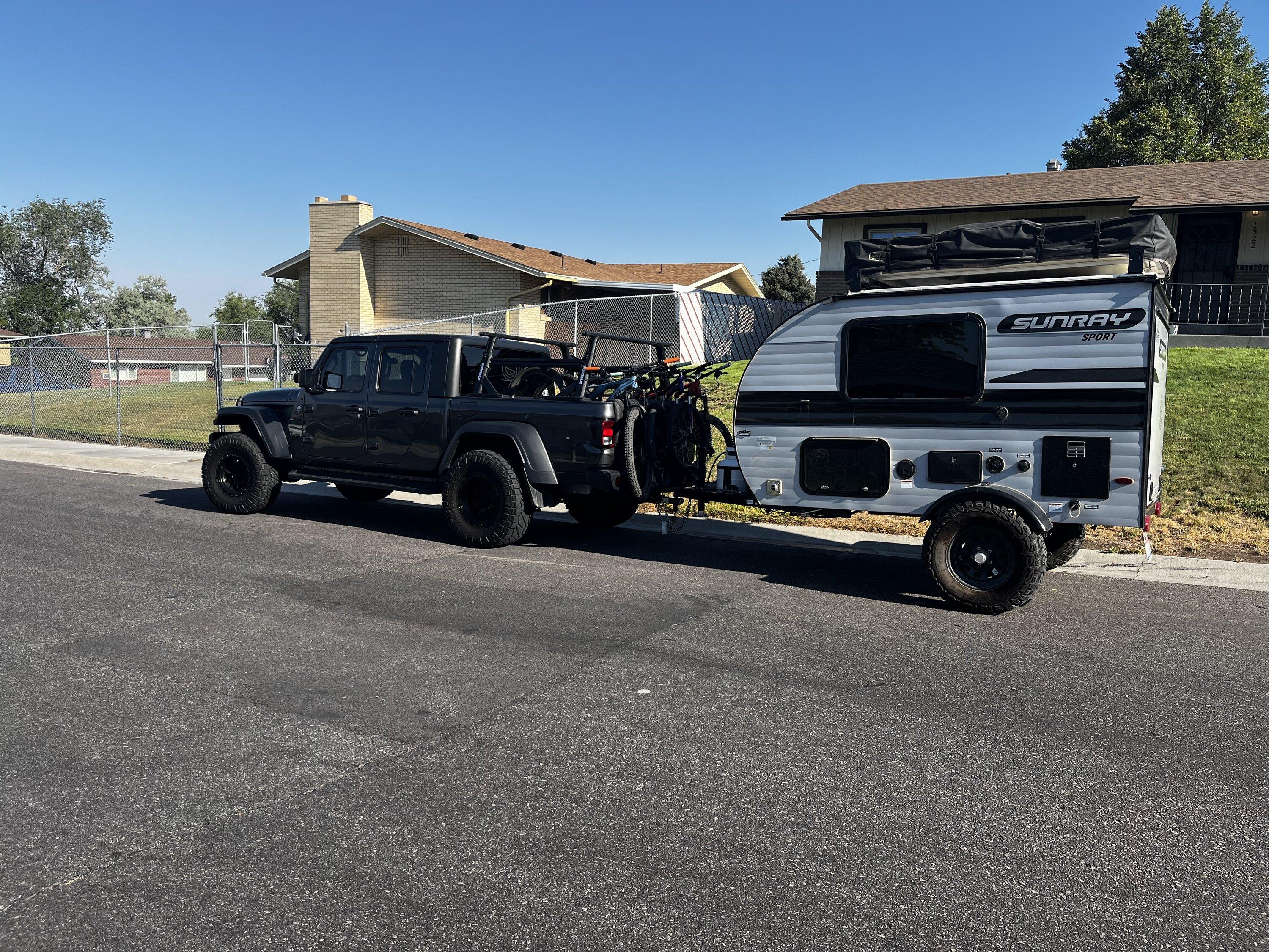 Jeep Gladiator Mountain Bikes - How are you guys carrying them?? AD50B335-C6AB-41E2-B298-4B6B40F1743E