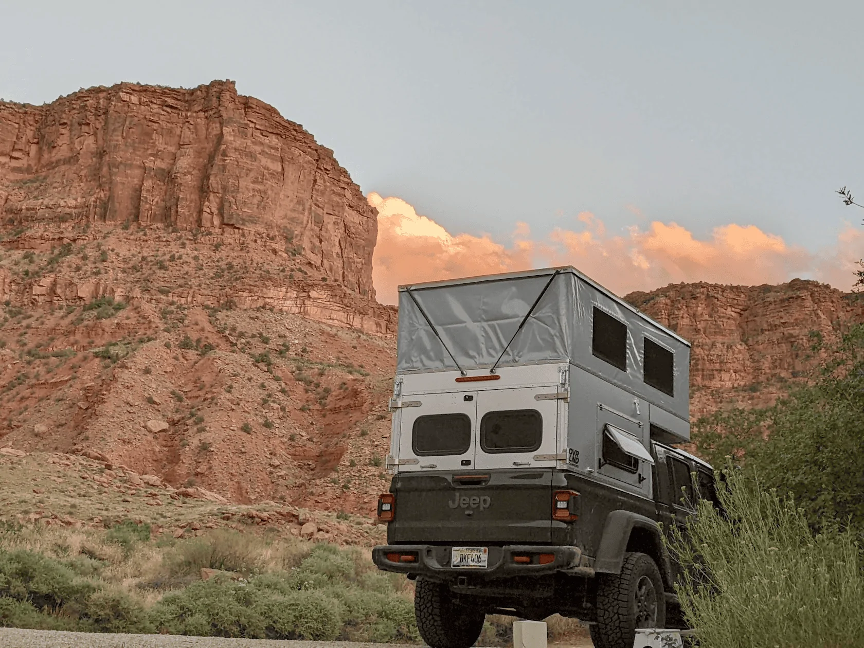 Jeep Gladiator Canopy Campers - a comparison of options 1664138020303