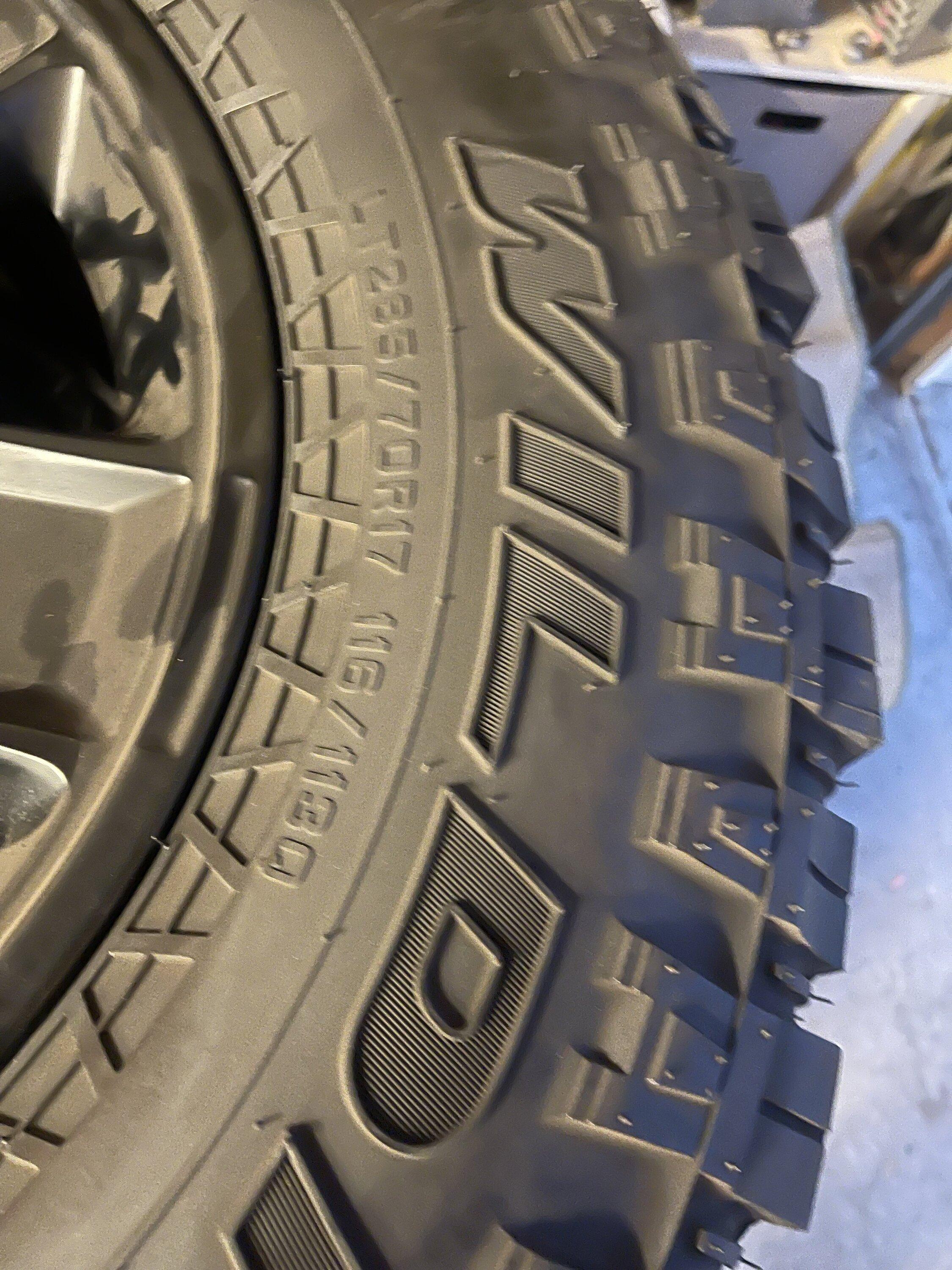 Jeep Gladiator Mojave take offs 21BCC1AA-AA8D-41B2-8551-F0801F2F235B