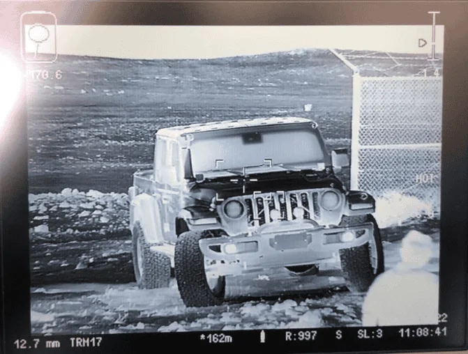Jeep Gladiator Gladiator Glamour Shots Screenshot 2022-09-26 093527