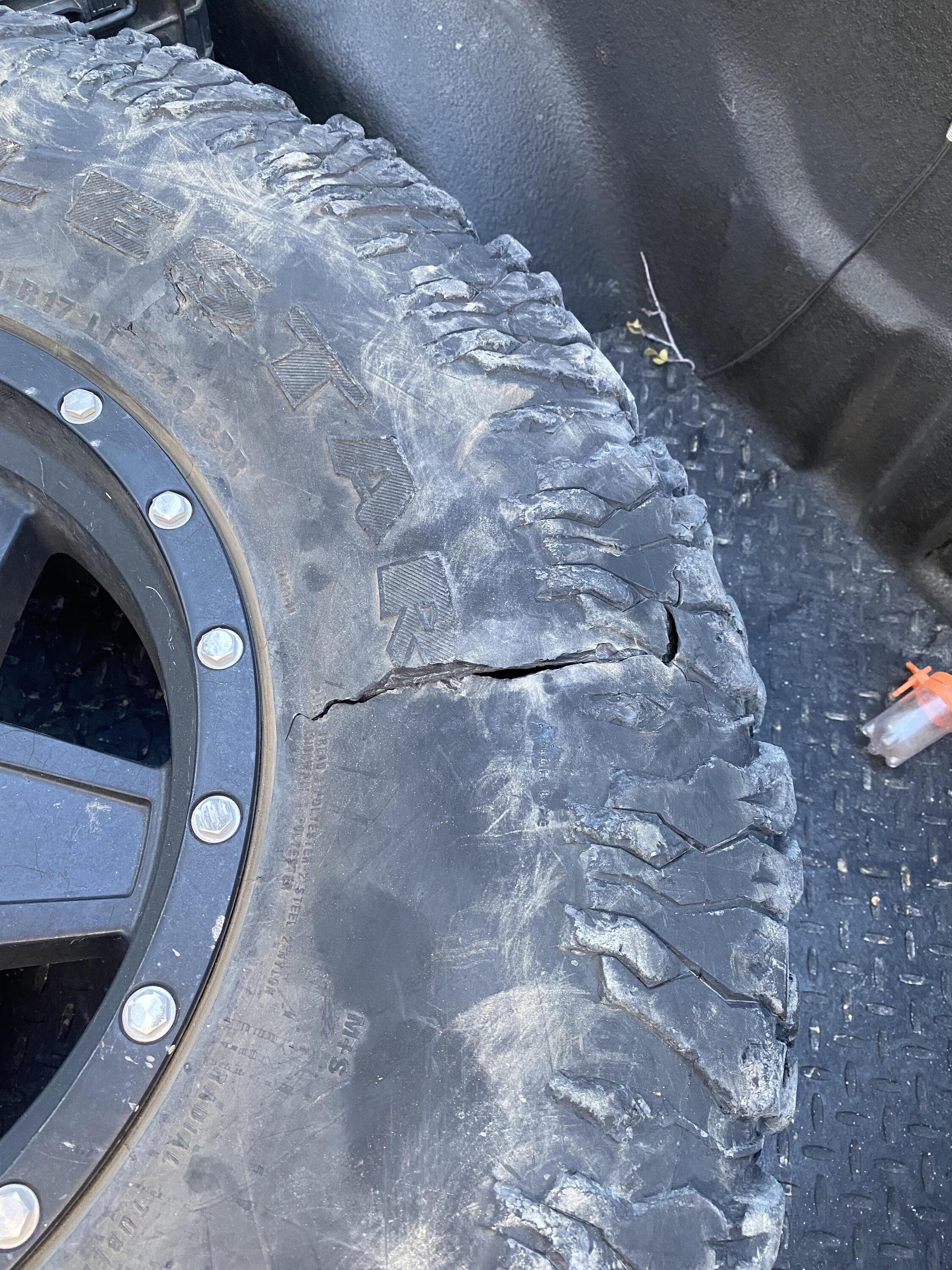 Jeep Gladiator 37" All Terrains.  What options am I missing? unnamed