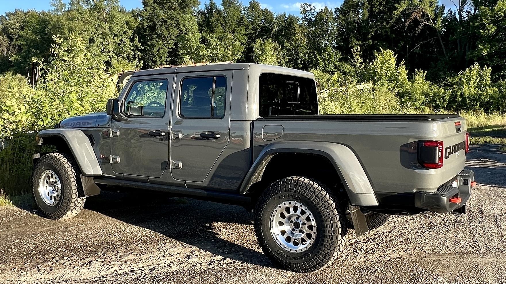 Jeep Gladiator Mojave help from the offset / backspace gods... 52EFCE58-0CA2-4E73-B599-7D1F1378E45C
