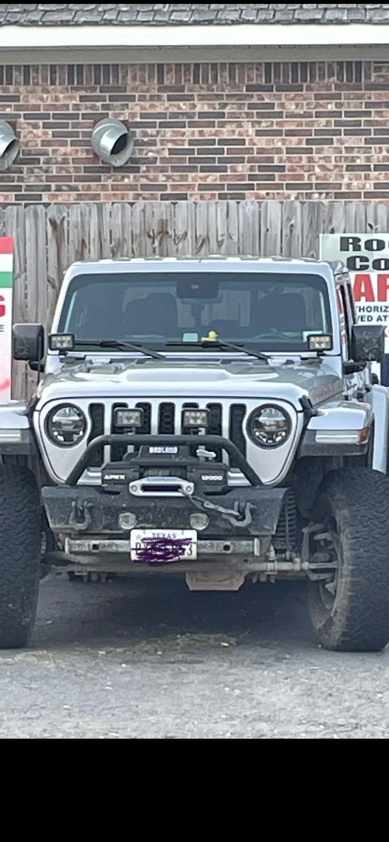 Jeep Gladiator Flat tow with... 847DC250-BDBB-4AB7-B29E-B72DE33C44DB_1_201_a