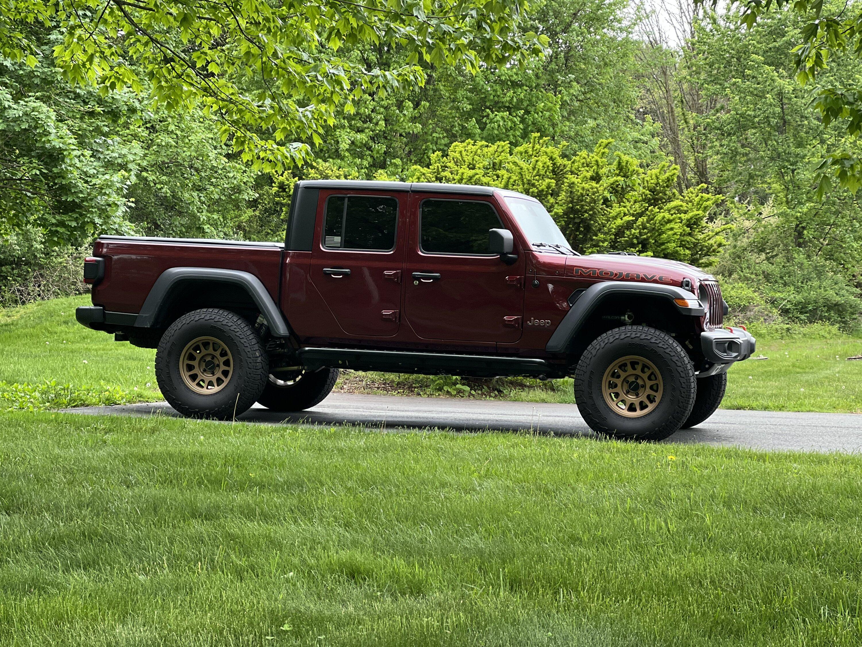 Jeep Gladiator Mojave help from the offset / backspace gods... BE415EF7-A584-466B-884A-51E57F57CF1A