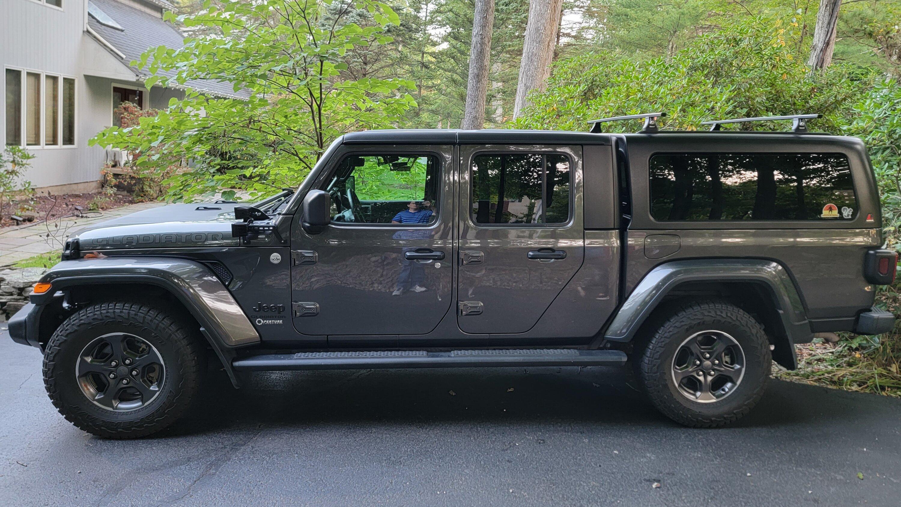 Jeep Gladiator Let's see your 285/75 17 tires 20220921_071224