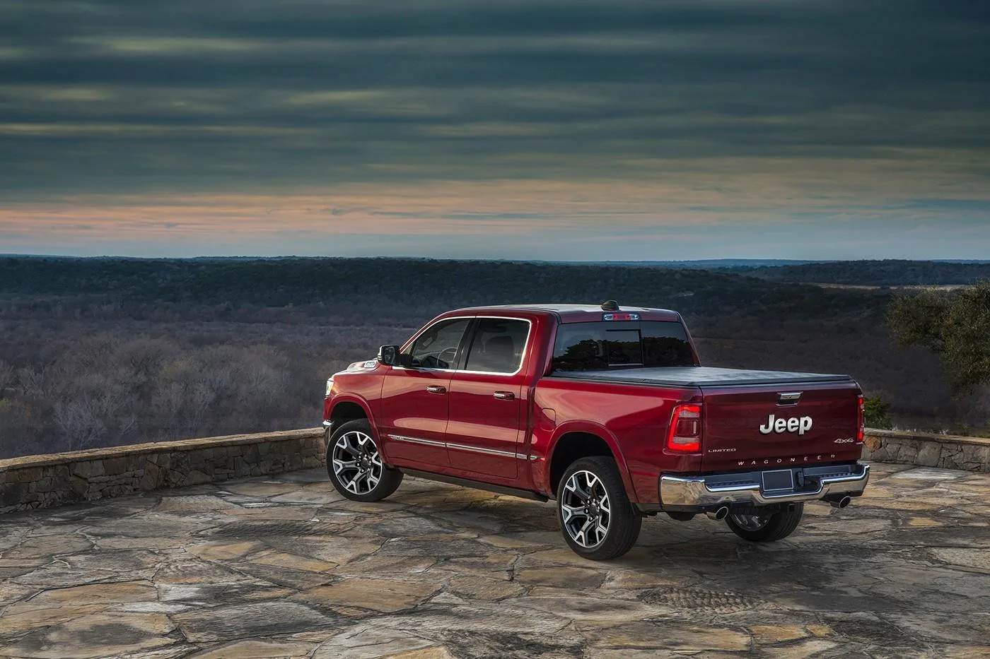 Jeep Gladiator Jeep Wagoneer Truck? 2023-jeep-wagoneer-luxury-truck-rendering-actually-makes-sense_1