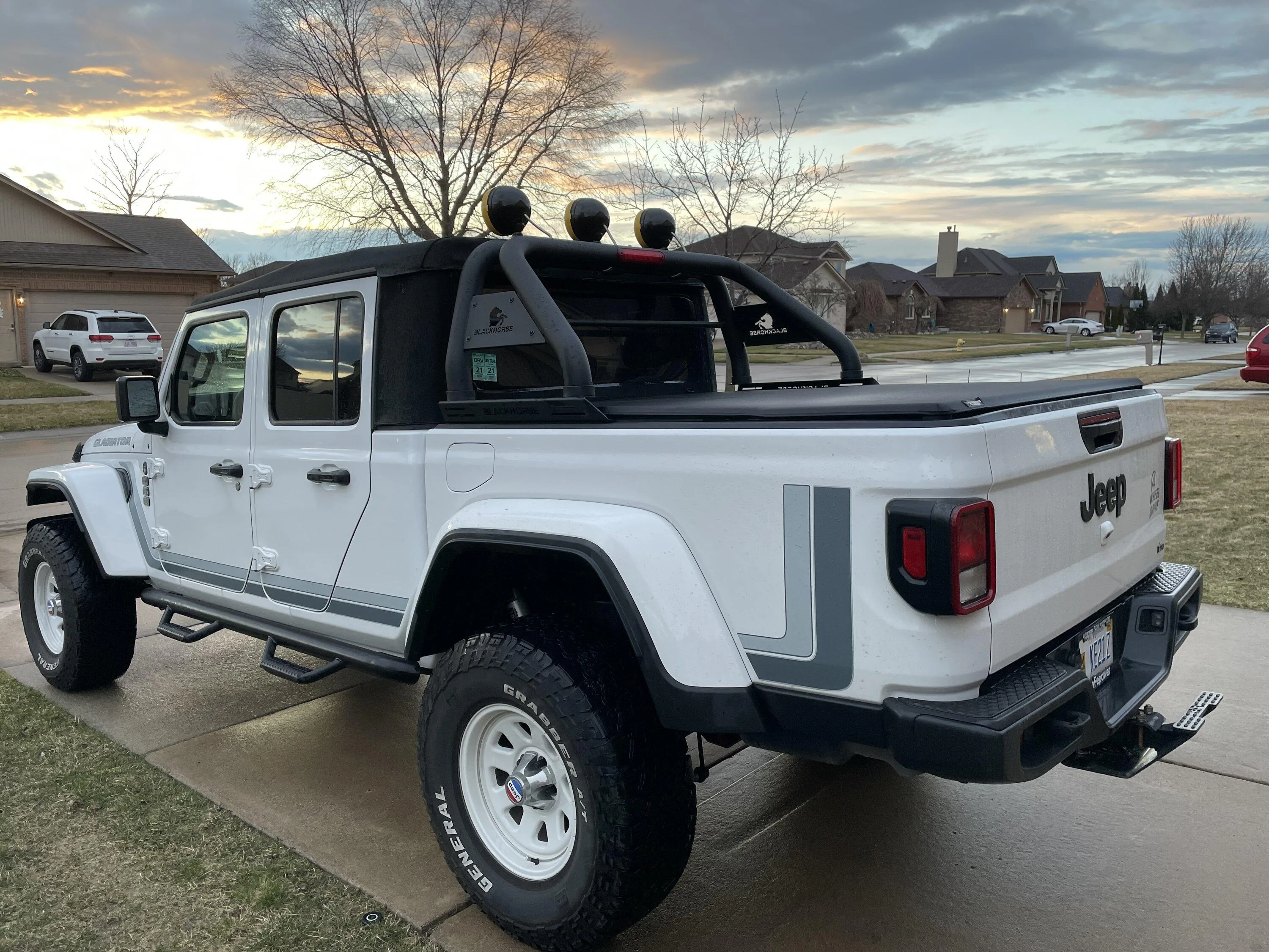 Jeep Gladiator Sturms White Max Tow AMC Jeep inspired build thread Side Vi