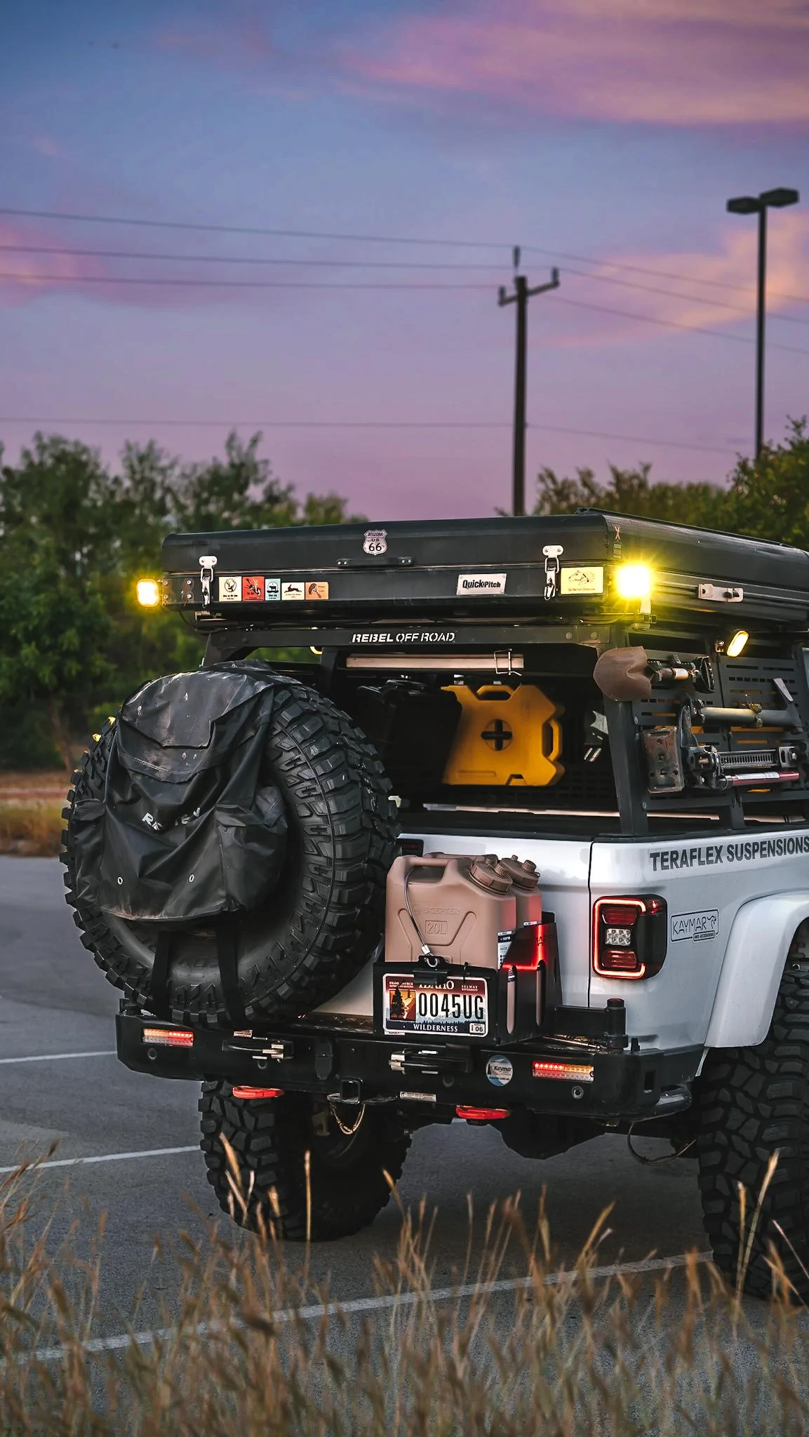 Jeep Gladiator The Definitive REAR Bumper Thread DSC03864