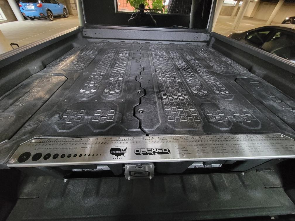 Jeep Gladiator Decked Truck Drawer System. Truck Drawers 2