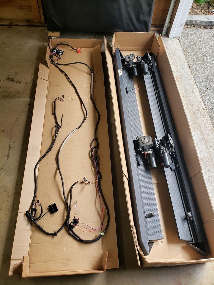 Jeep Gladiator AMP PowerStep XL Running Boards $800 310079563_10105314493415030_6245157333023174326_n