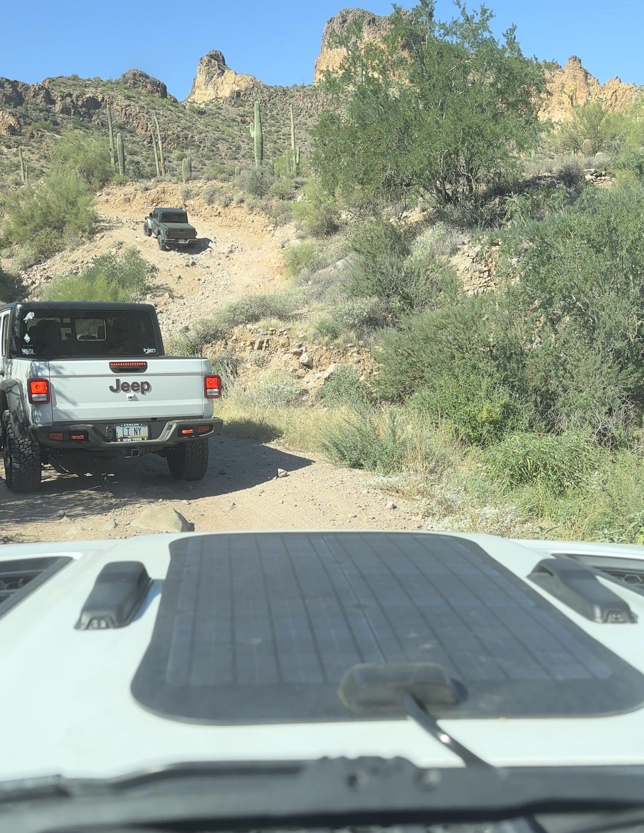 Jeep Gladiator Doing a meet up on Sat at 9am 09/10 D8FCD84B-75F5-40FB-B204-FA22D31262E3
