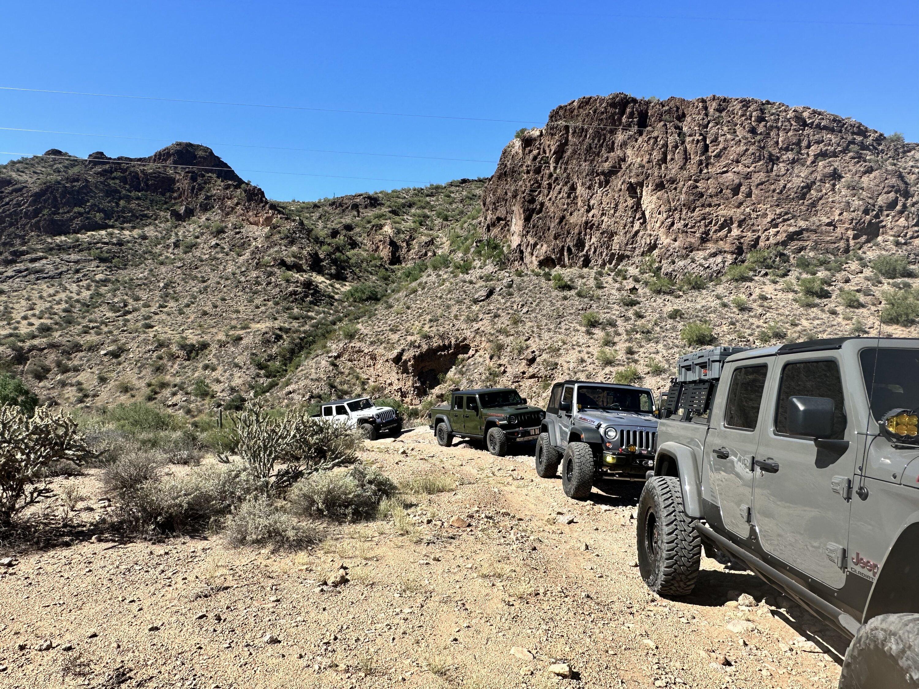 Jeep Gladiator Doing a meet up on Sat at 9am 09/10 3434C605-C9A5-4B5D-86BA-704E950B8737