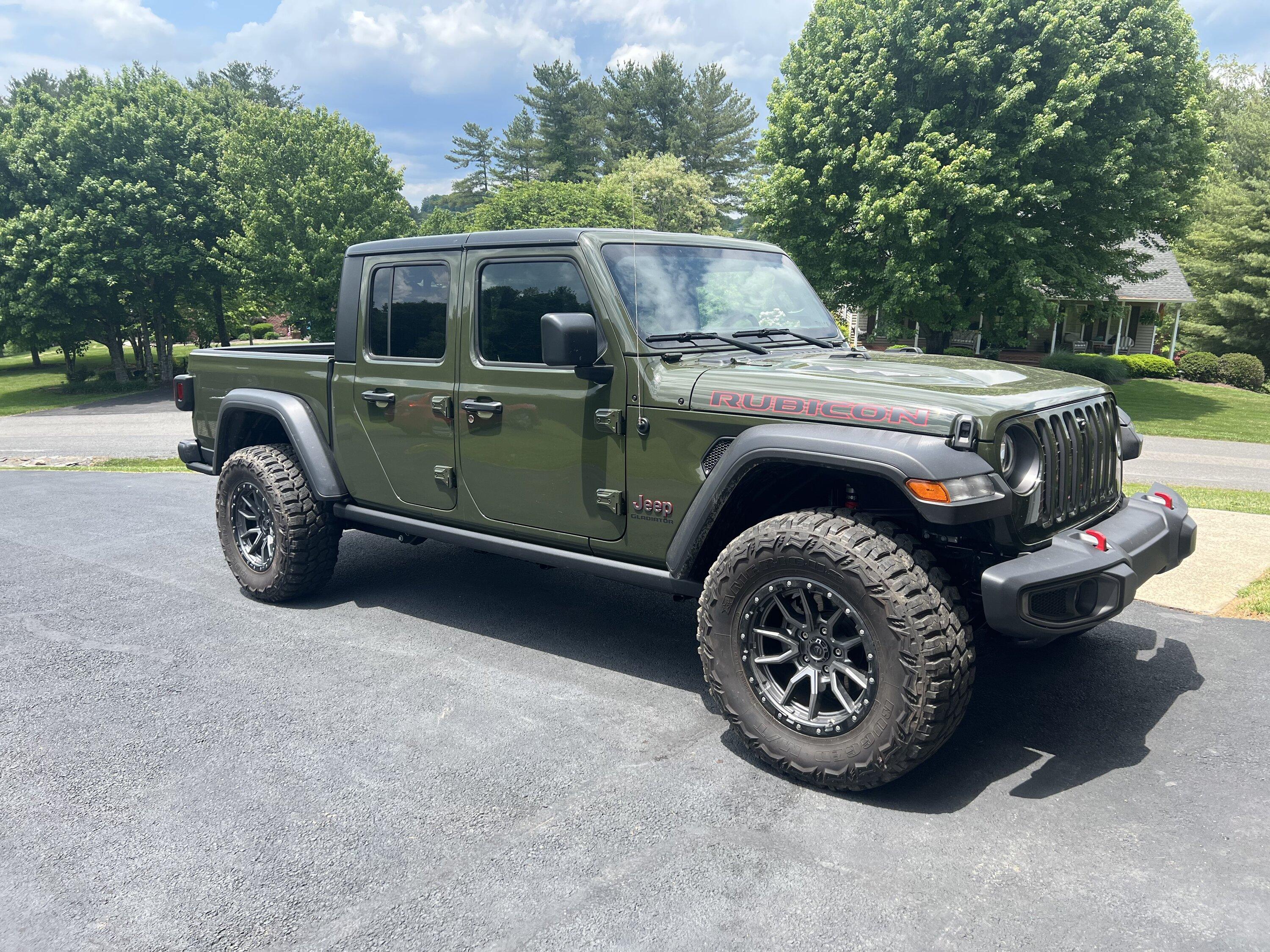 Jeep Gladiator (5) Fuel Rebel 18x9 -12 & 35’s D3C94C13-CA7C-4B41-AFD8-2477E470BF7C