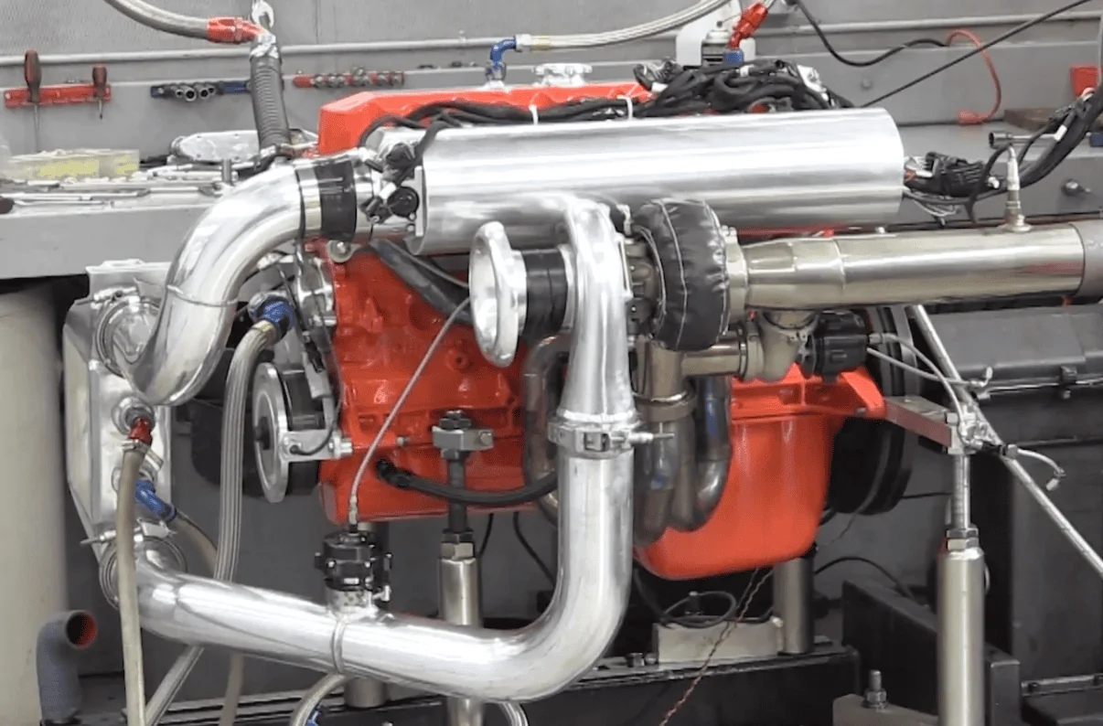 Jeep Gladiator Pics of the new Hurricane twin-turbo I-6 engine live at Stellpower 1664896783863