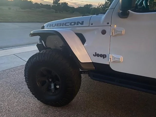 Jeep Gladiator 2020 Jeep Gladiator Rubicon - $47,800 Price drop j1