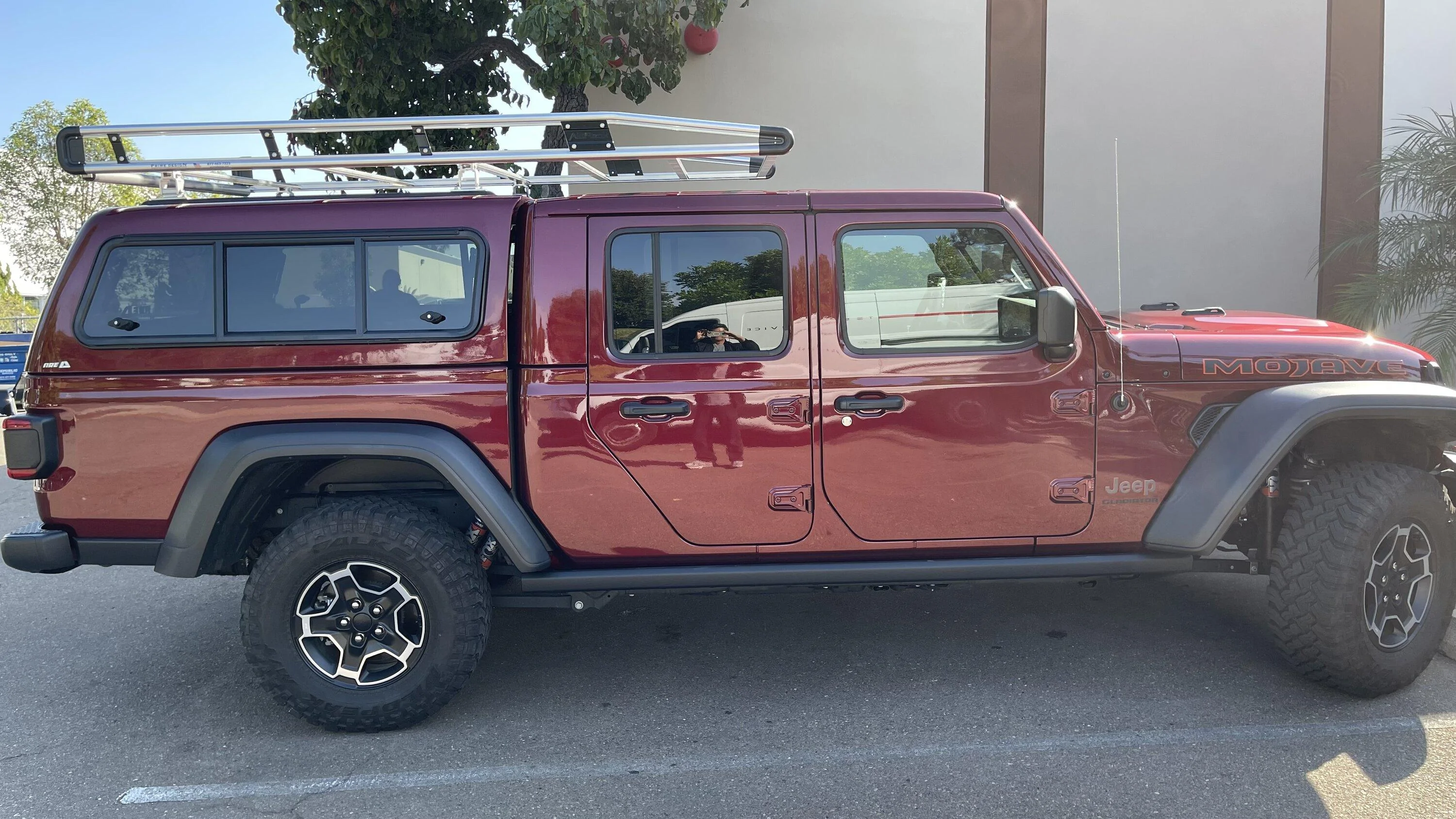 Jeep Gladiator Ordered ARE CX Evolve Truck Cap 8708F51A-89FA-4EC5-966D-89B4C18FA12F