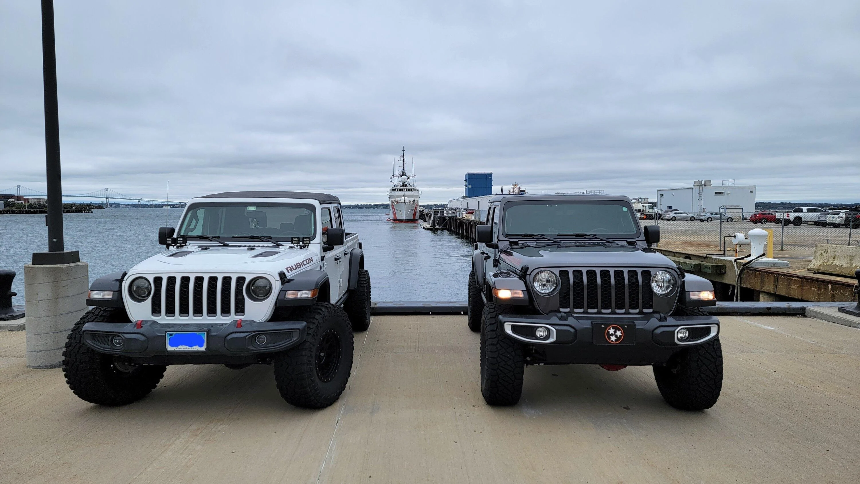 Jeep Gladiator Sport S - Samsquanch build 20221005_133526