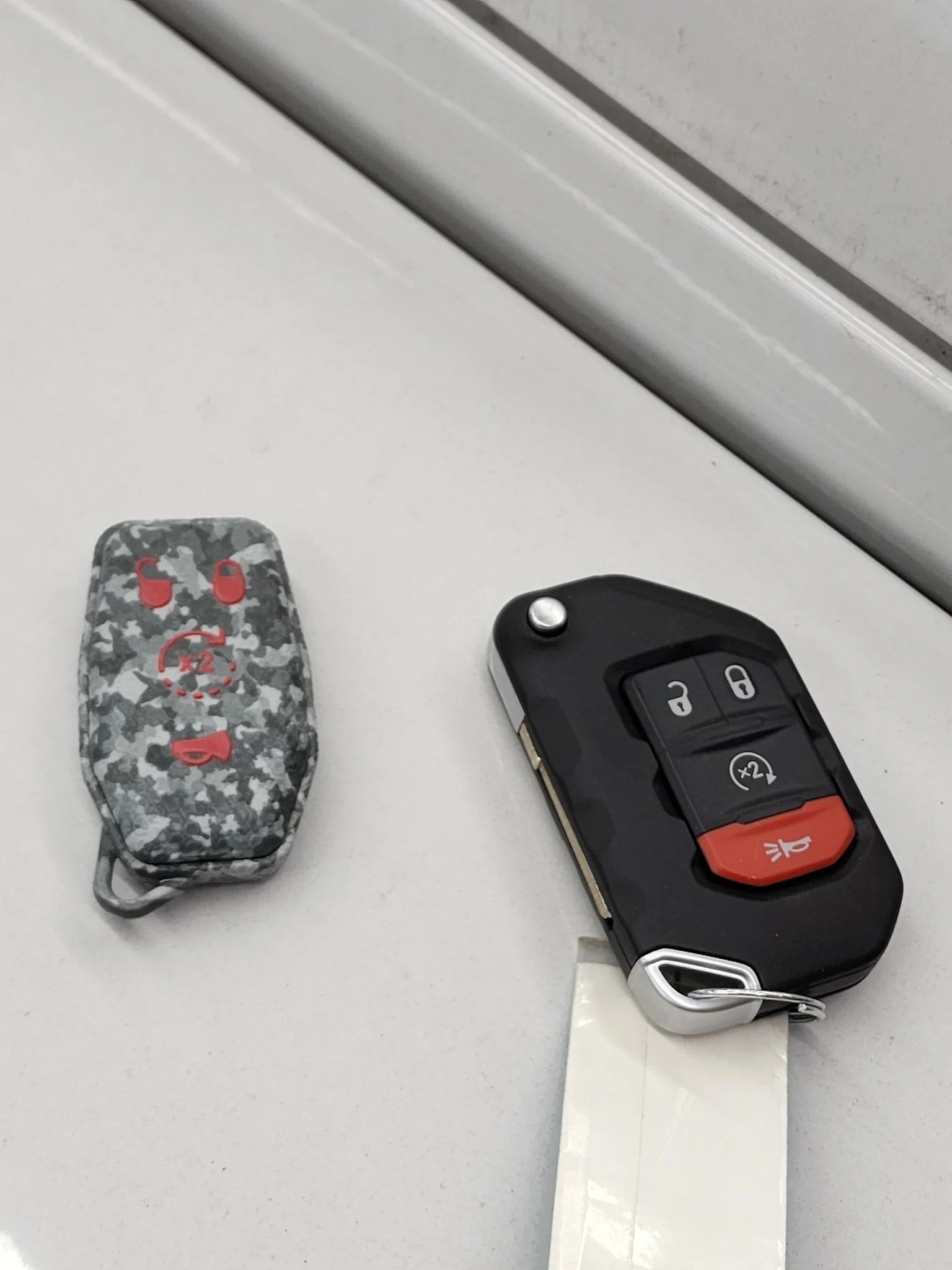 Jeep Gladiator ? ? Threedom Fob Scrapbook - Show us your "Threedom" Fob! 789p[0
