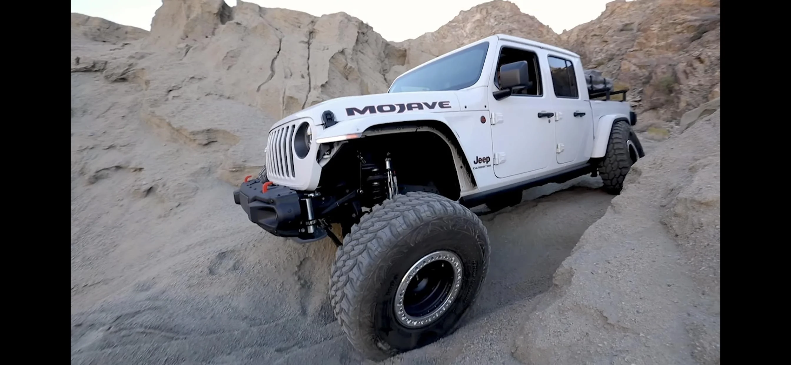 Jeep Gladiator Full suspension, Clayton Off-road 2.5 inch coils, 8 control arms, Bilstein B8 8100 external bypass shocks 16739910-6BBE-4703-9E5C-6D70C8B81B6D