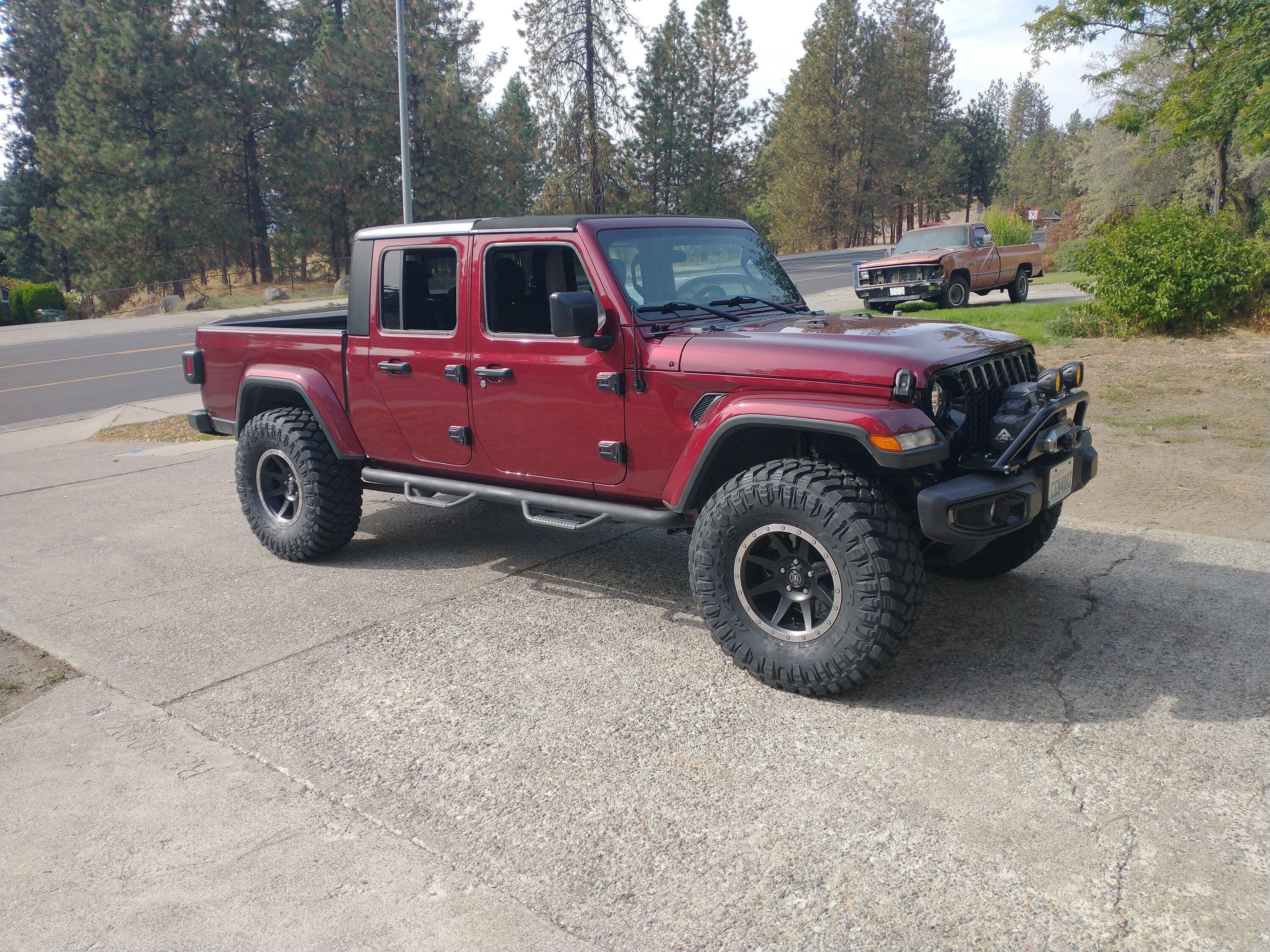 Jeep Gladiator Possible tire scam? maxxis razr mt IMG_20221007_134124577
