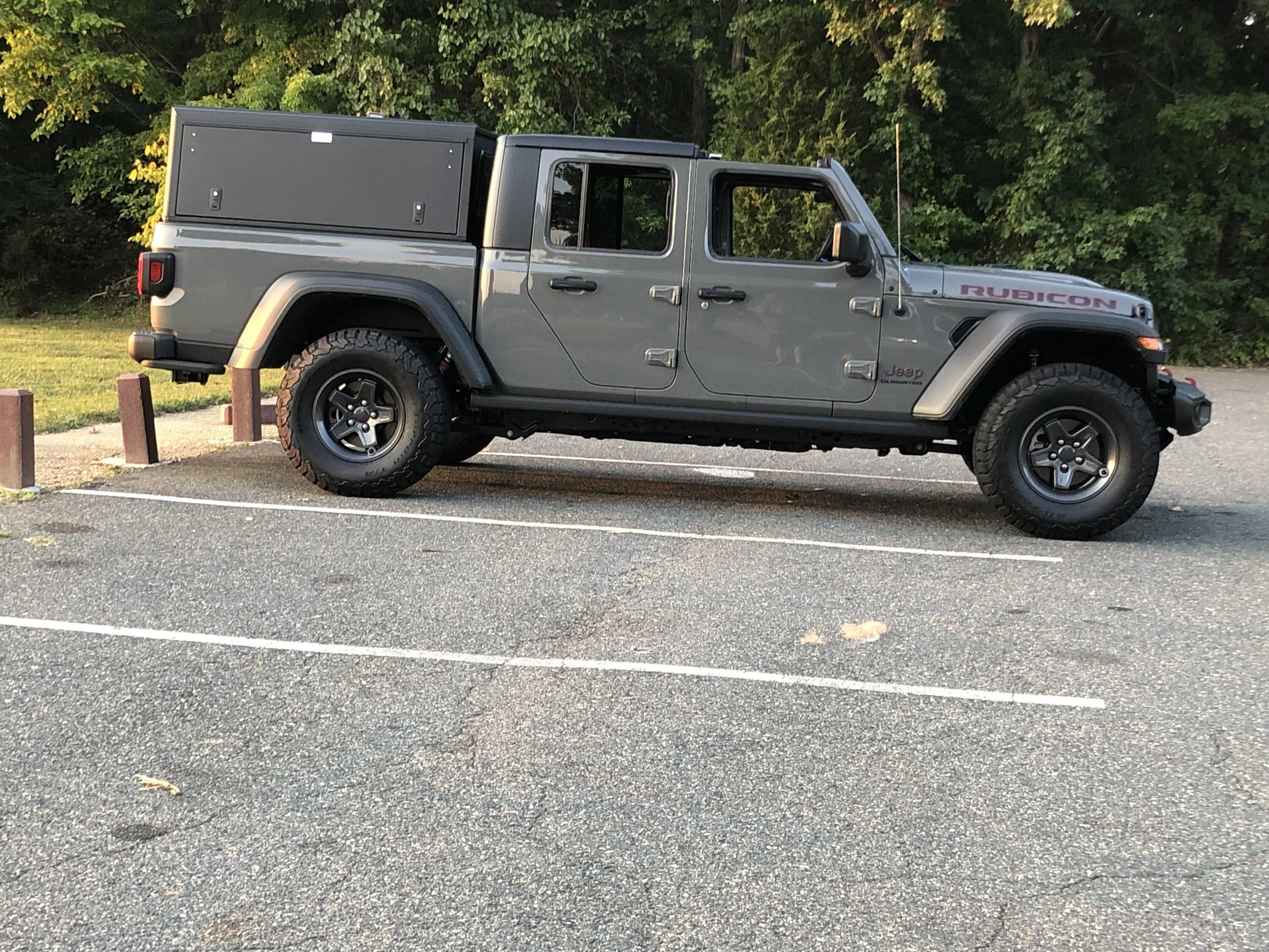 Jeep Gladiator 35's, no lift? BEB54D85-C9F9-4F43-890A-C8BFAD568ED2
